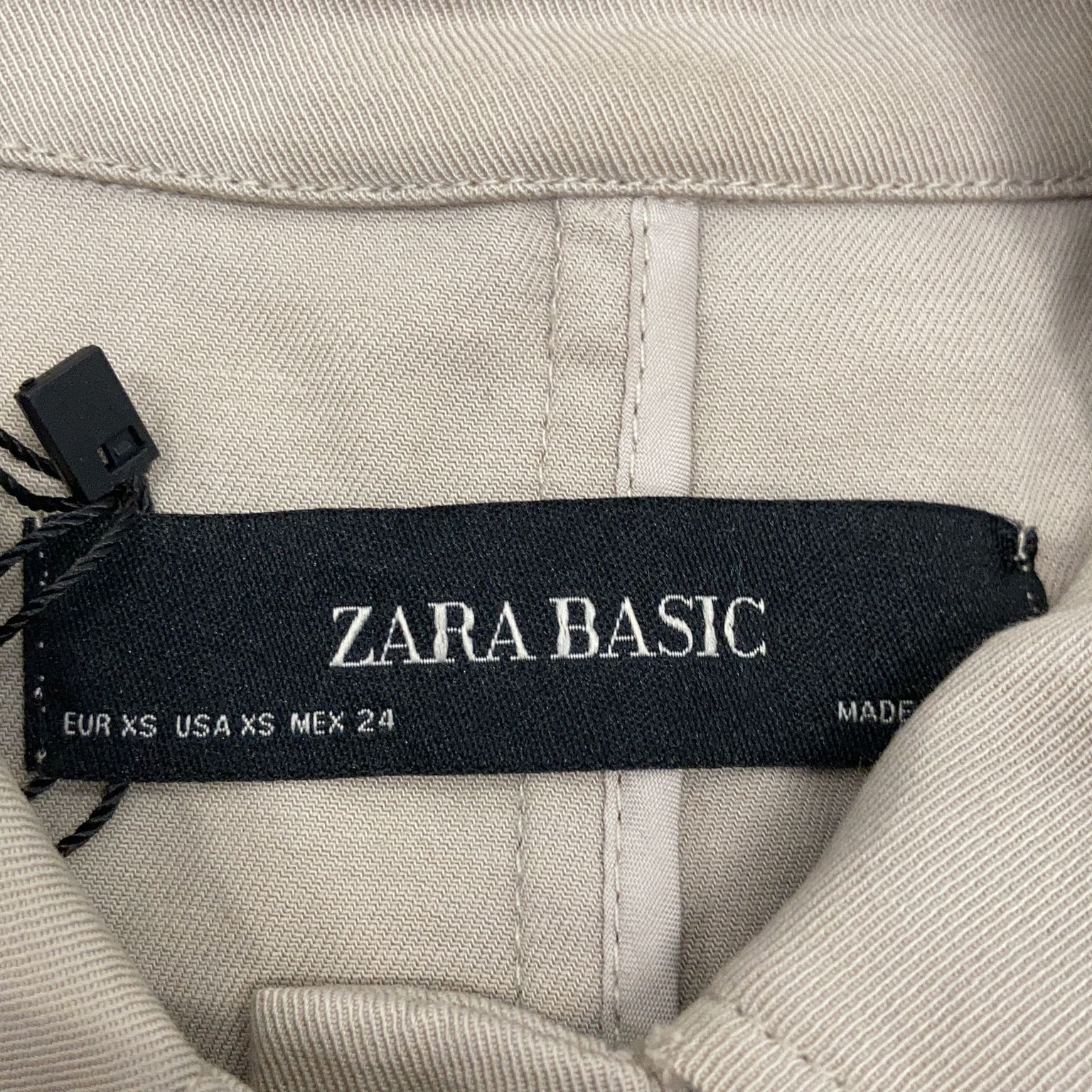 Zara Basic