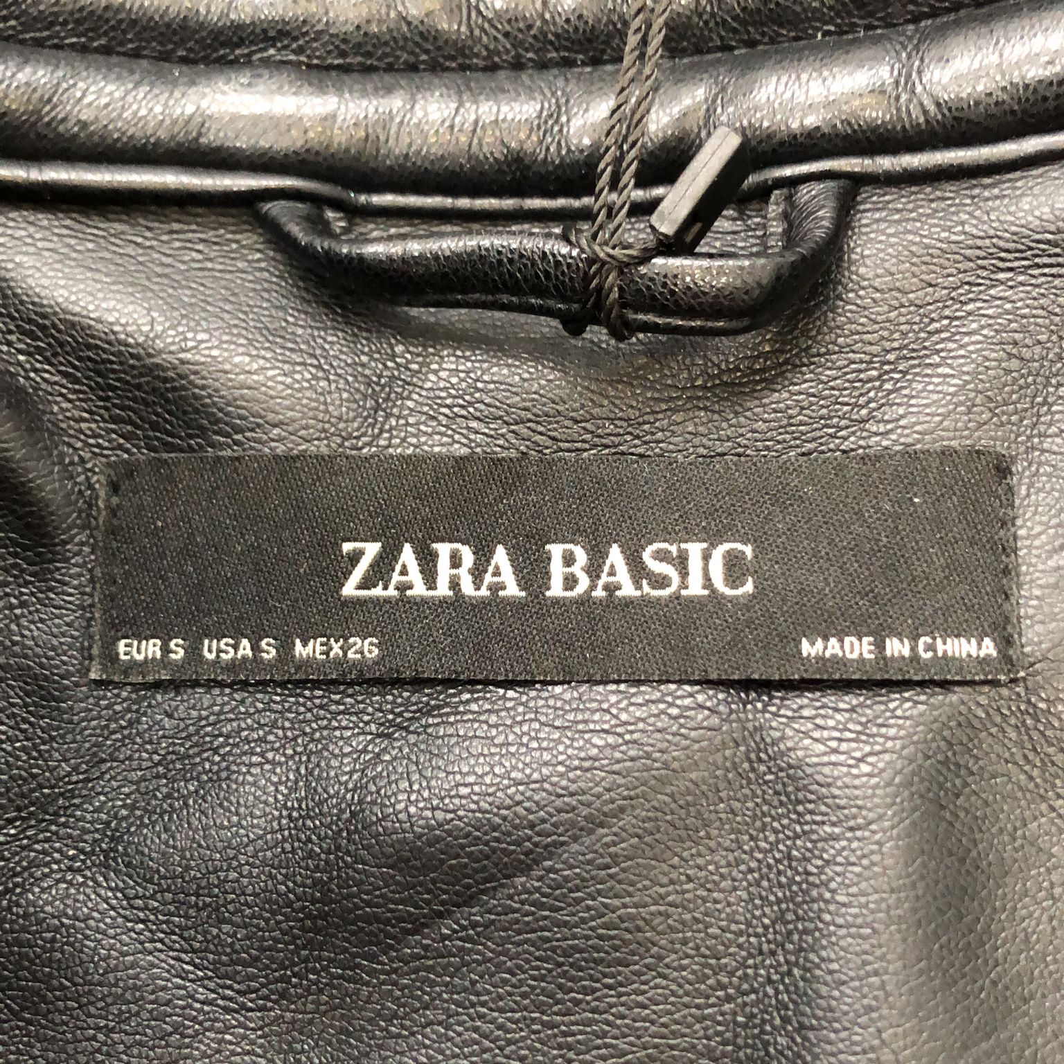 Zara Basic