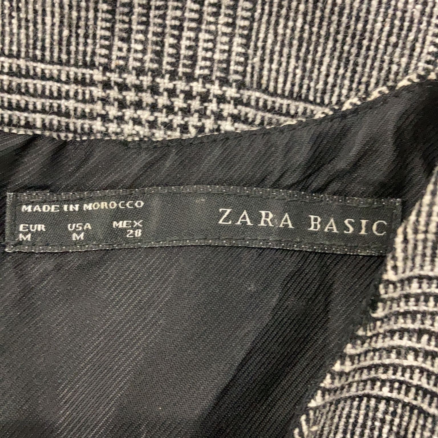 Zara Basic