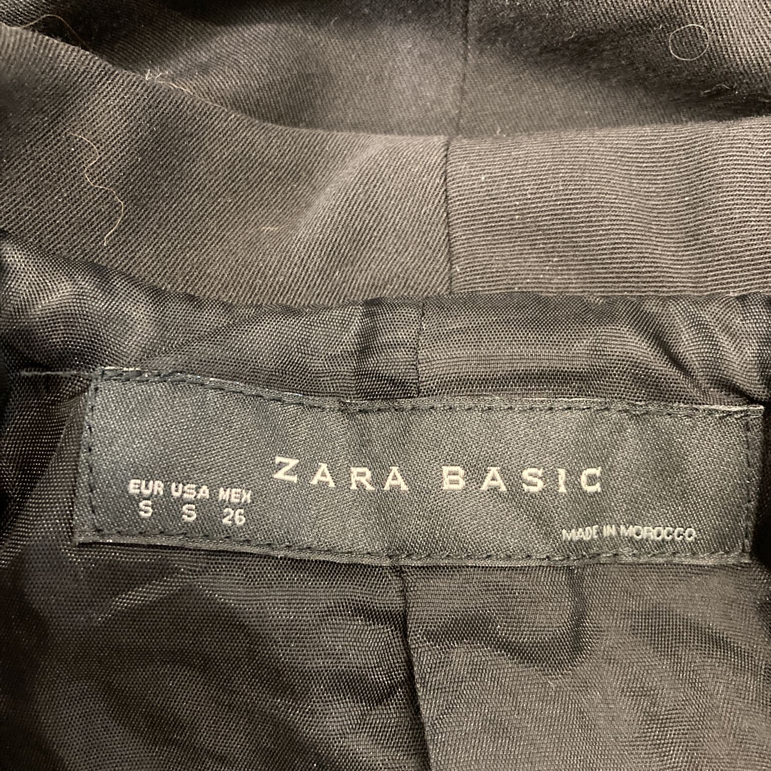 Zara Basic