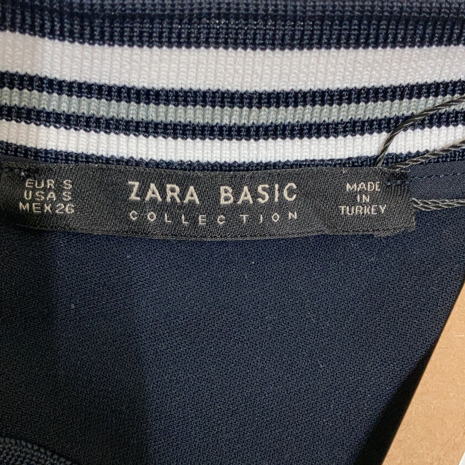 Zara Basic