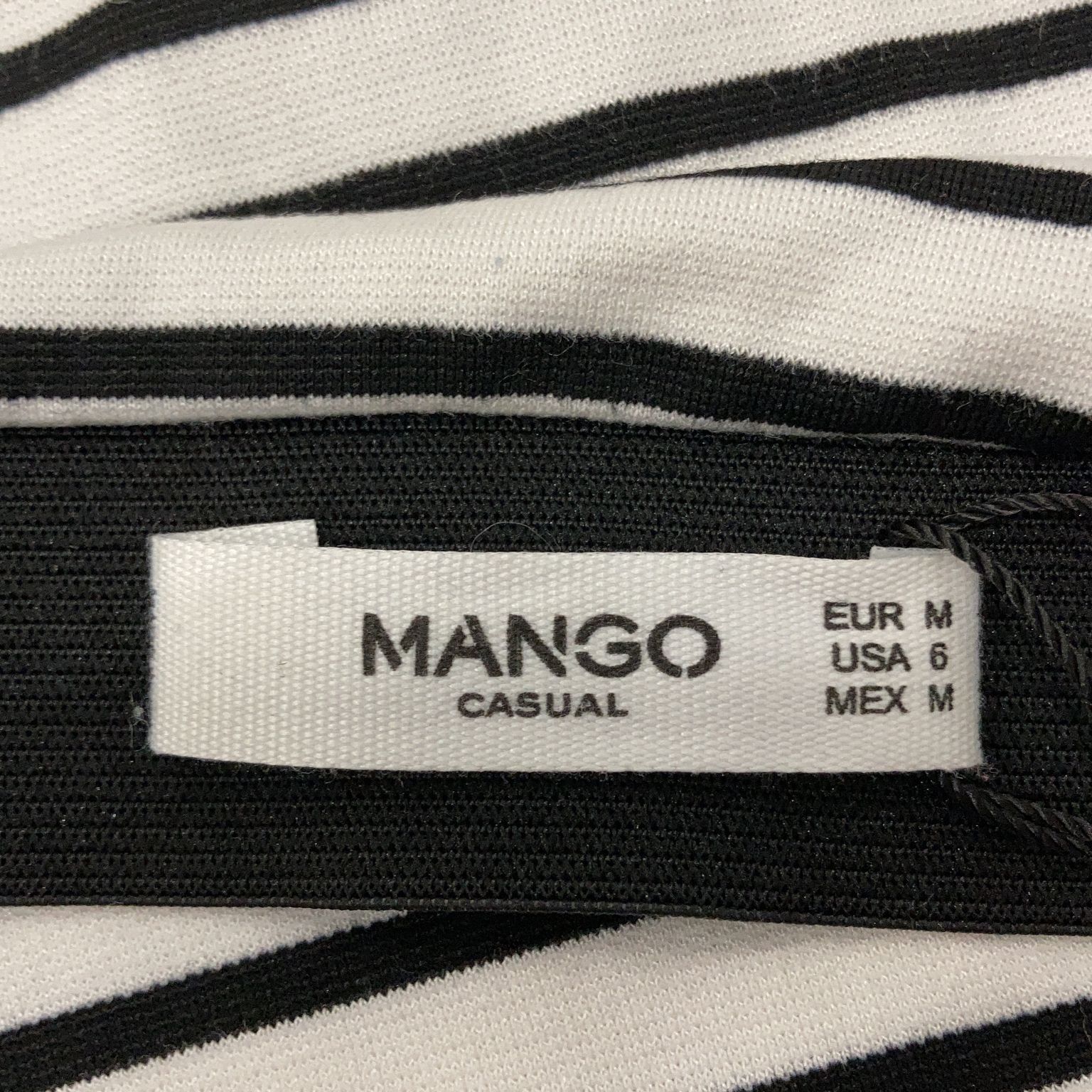 Mango Casual