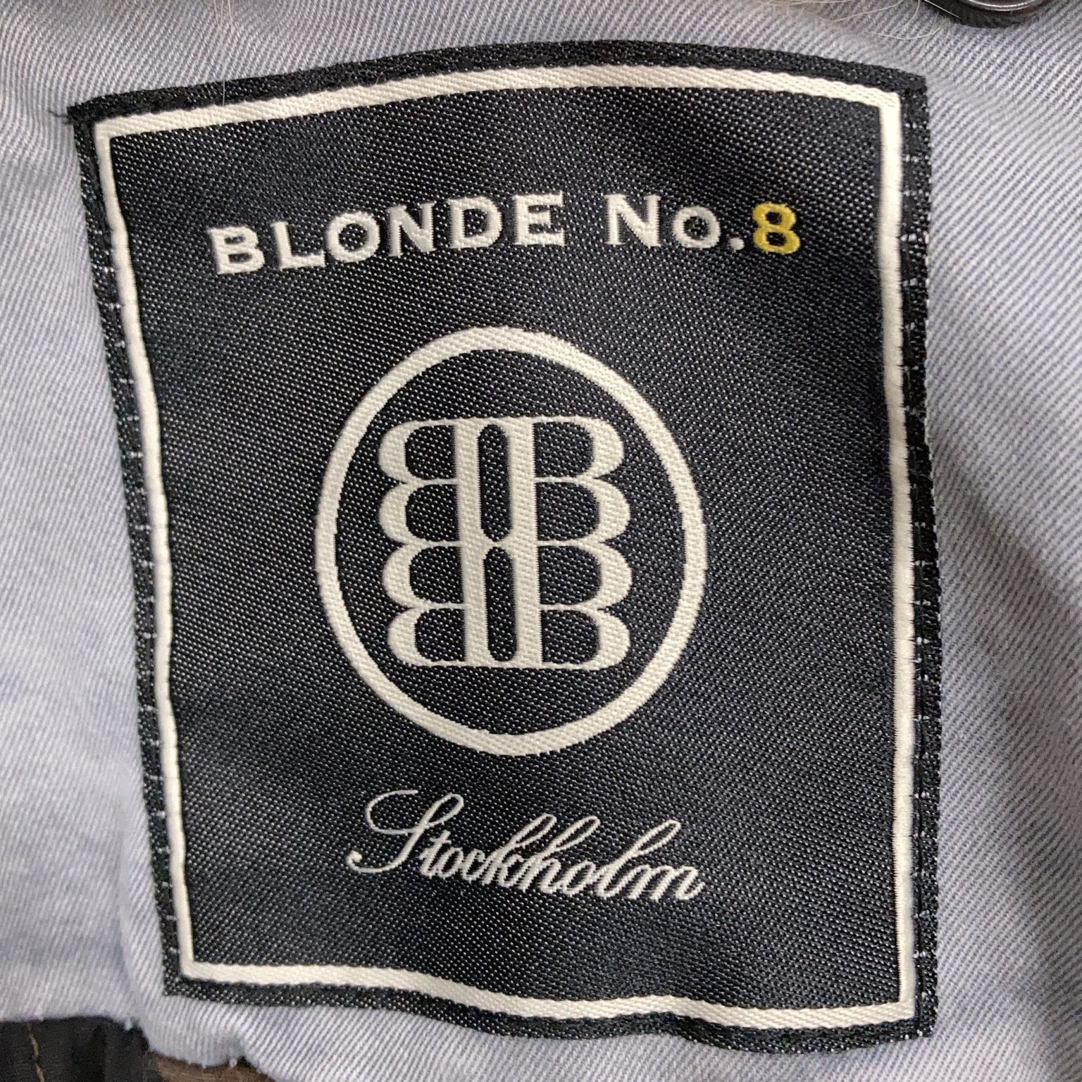 Blonde No8