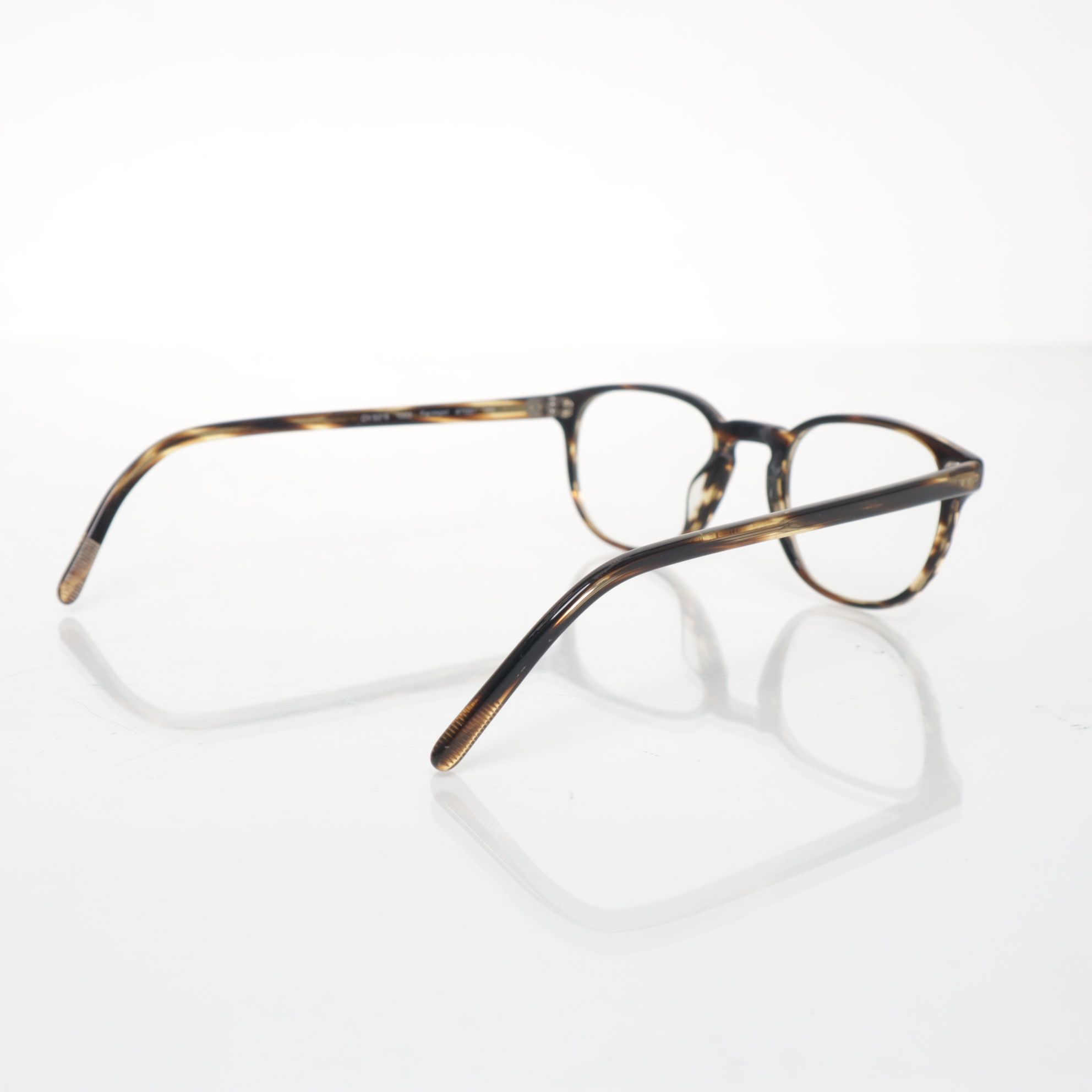 Oliver Peoples