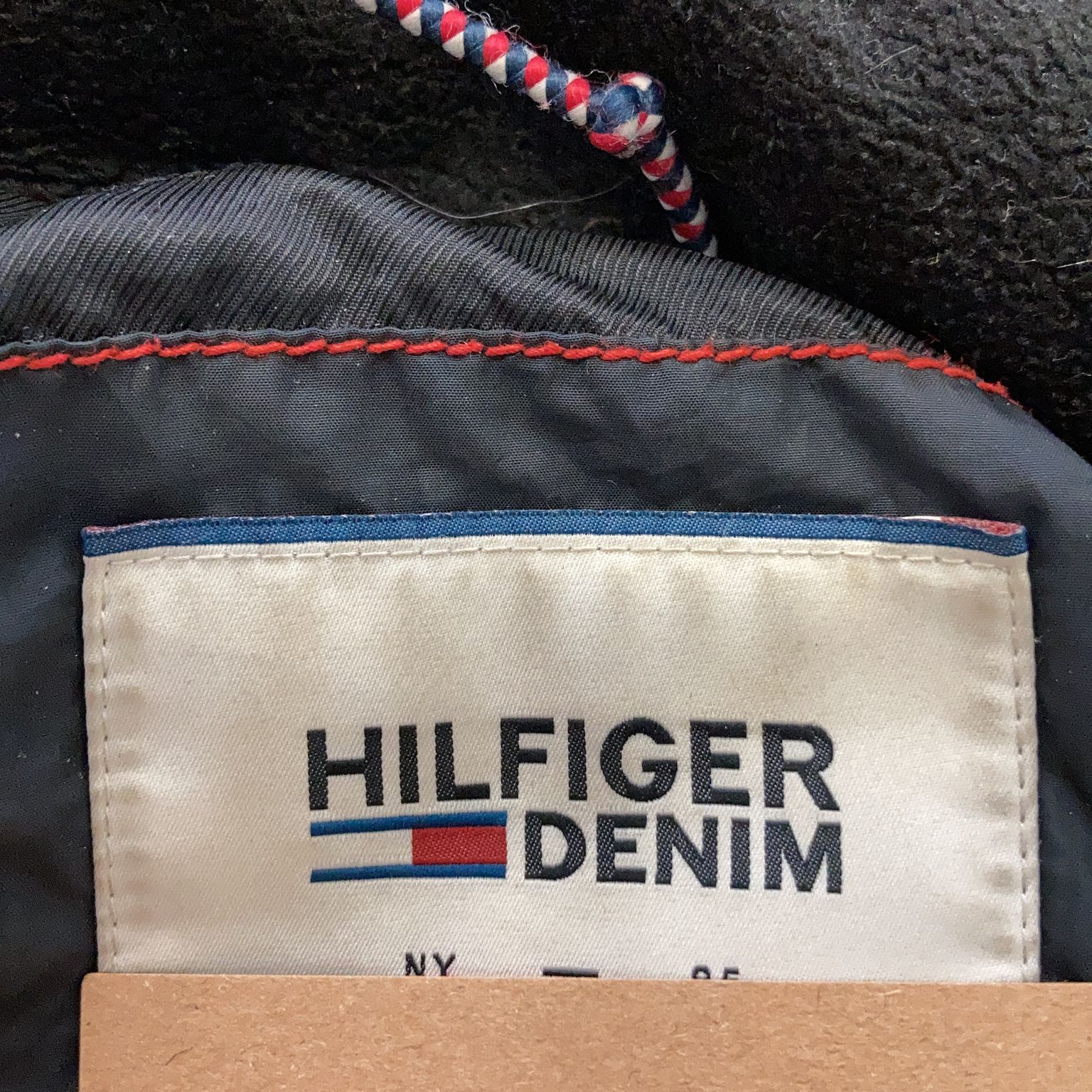 Tommy Hilfiger