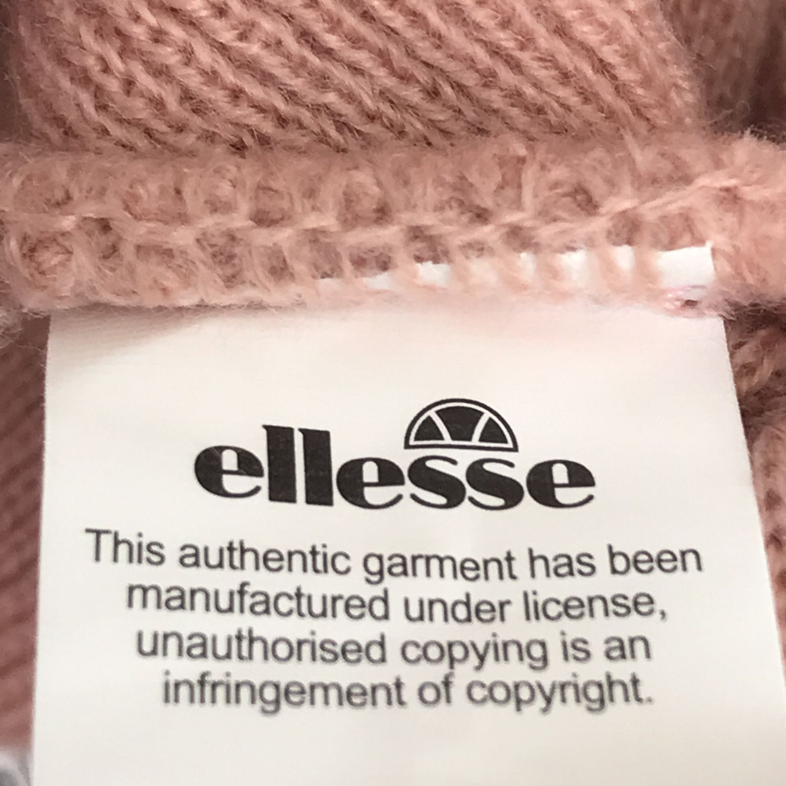 Ellesse