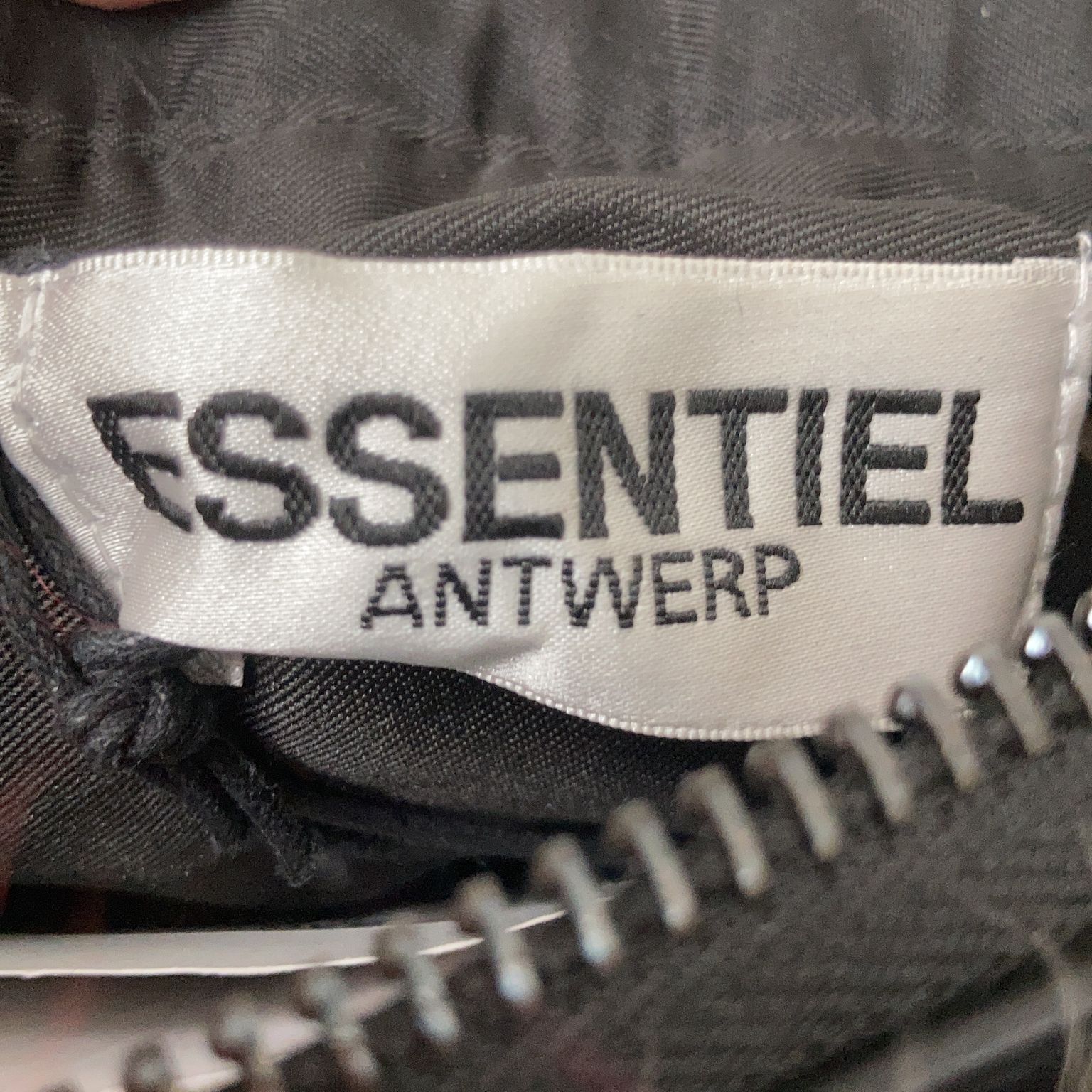 Essentiel Antwerp