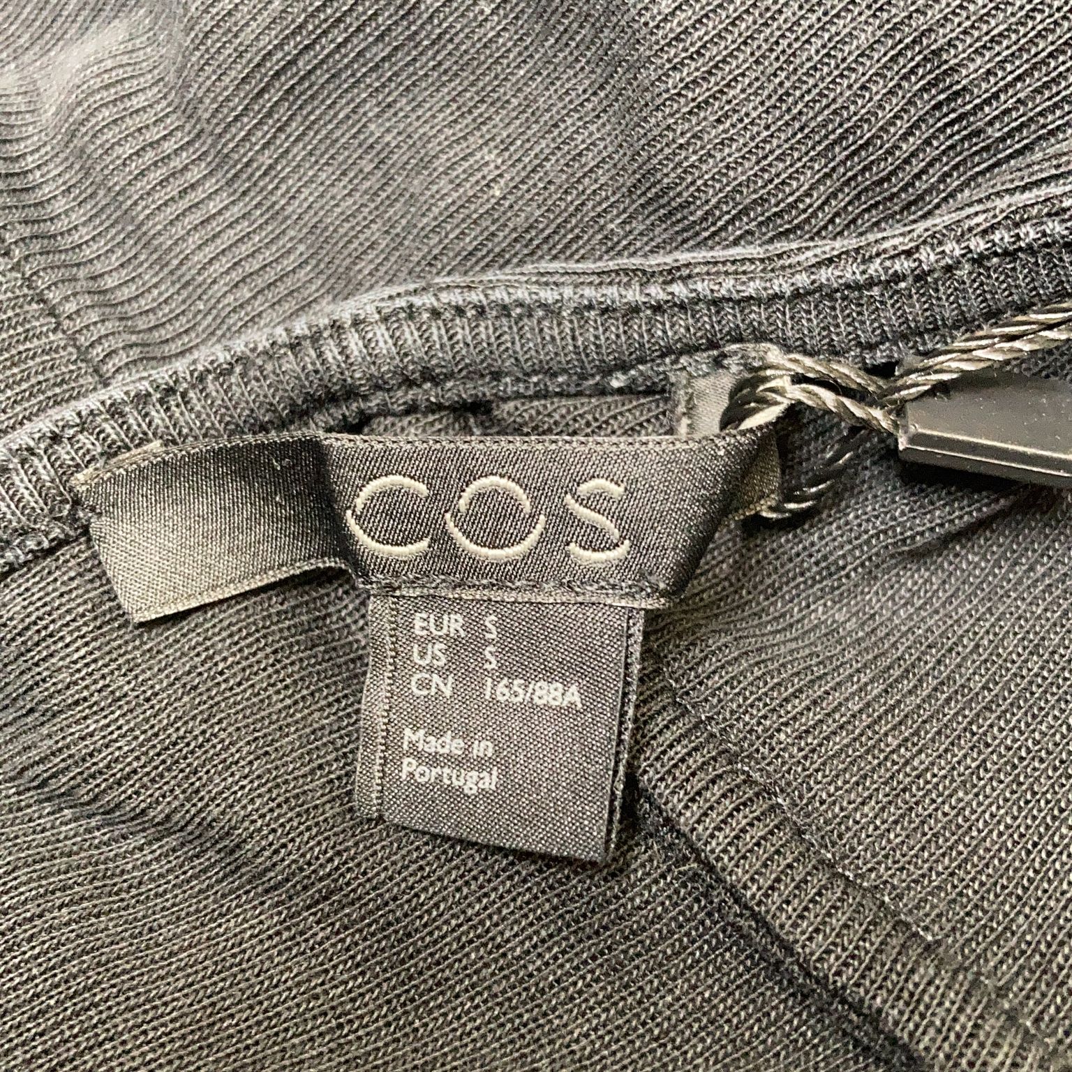 COS