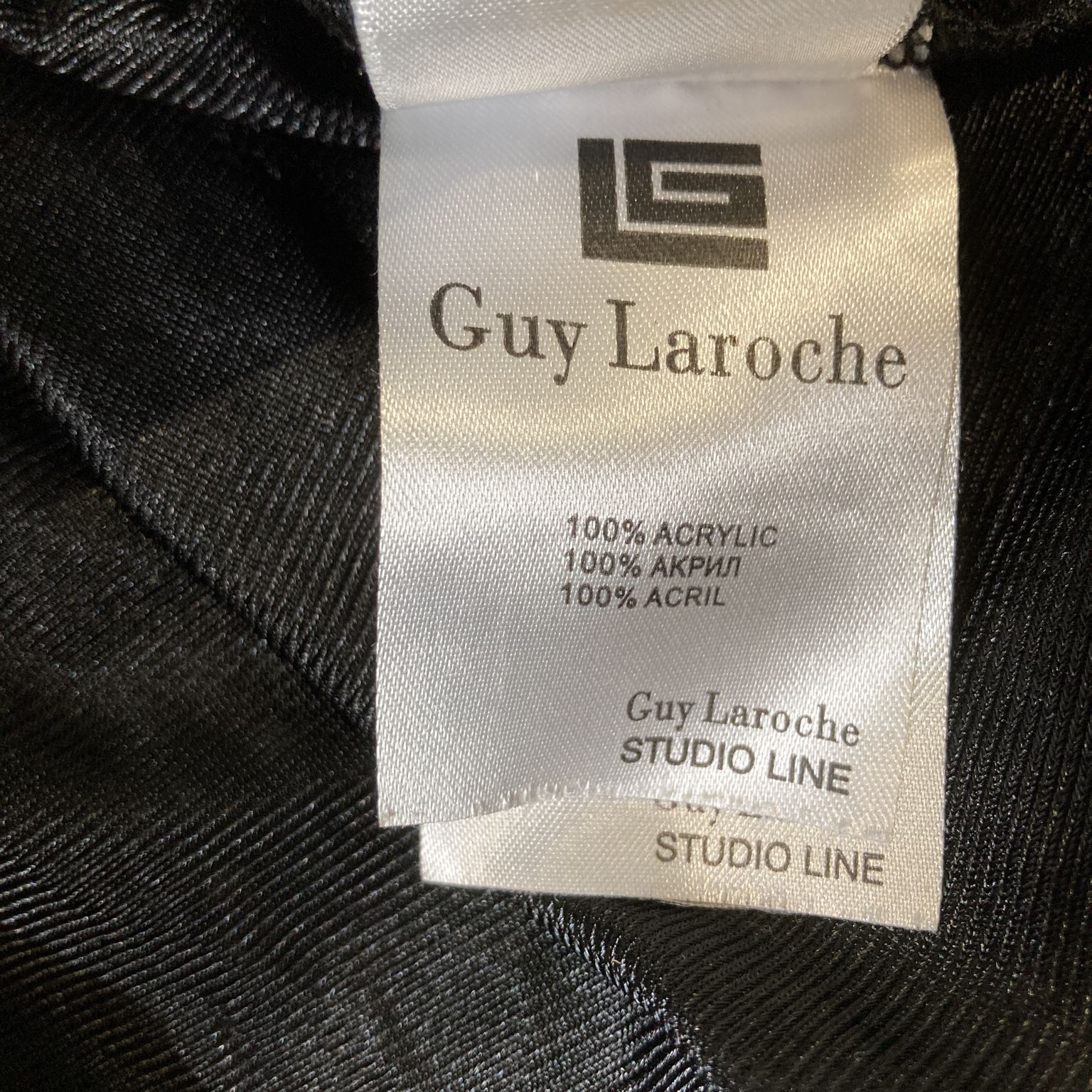 Guy Laroche Studio