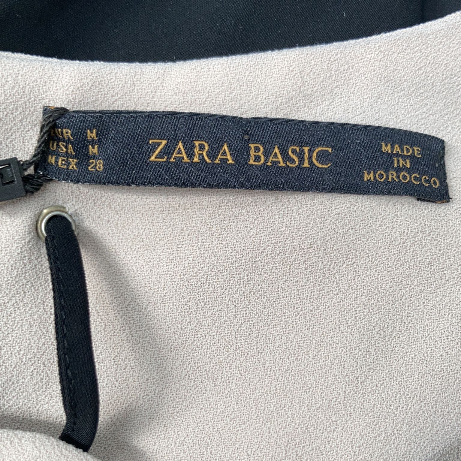 Zara Basic