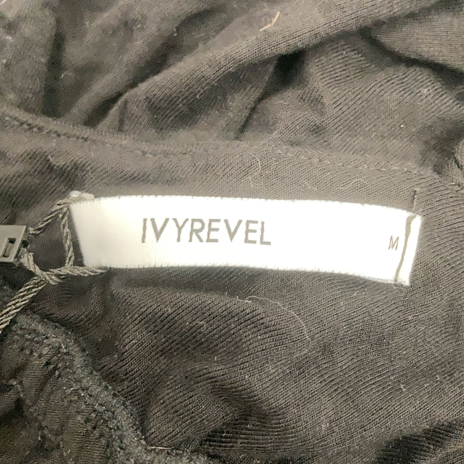 Ivyrevel