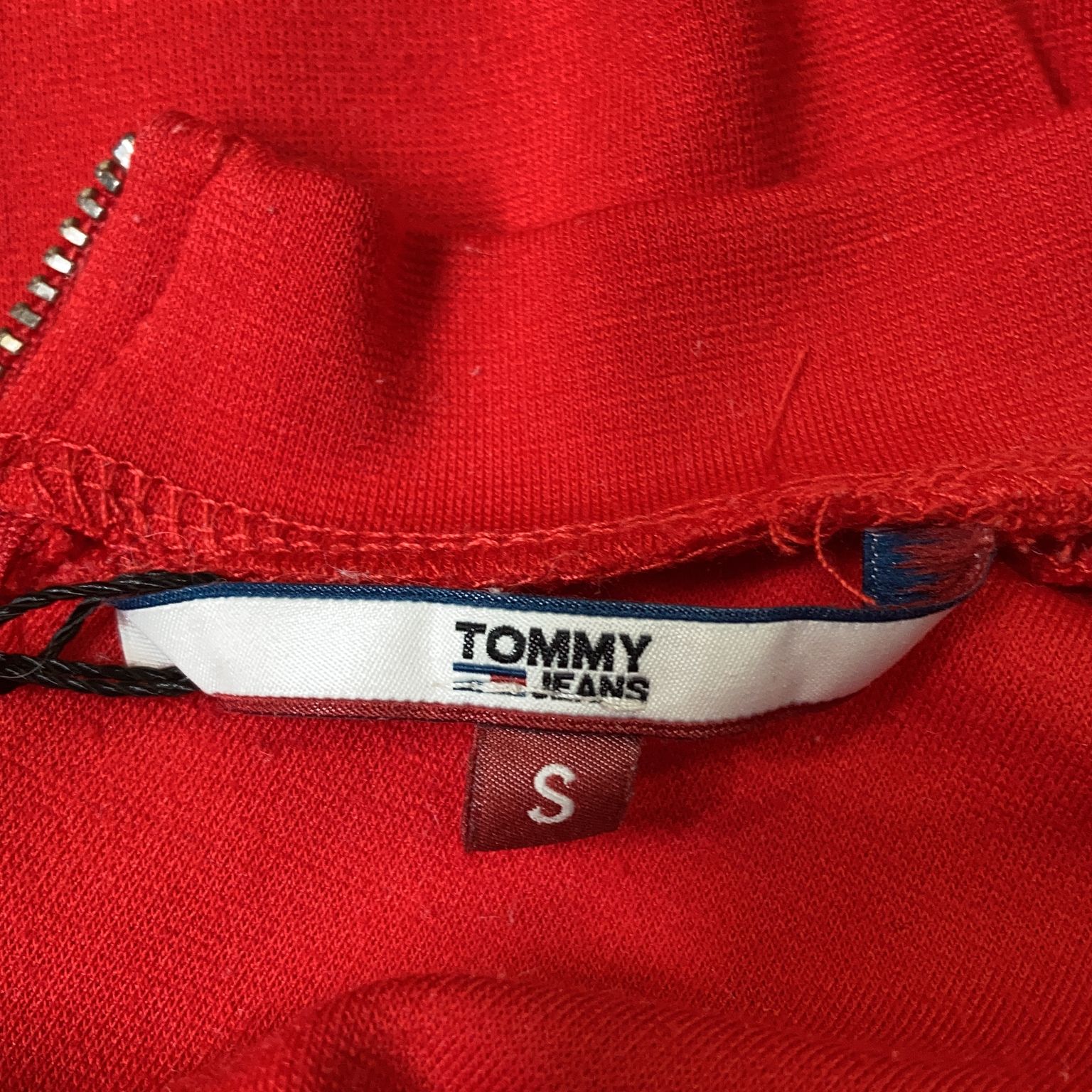 Tommy Hilfiger