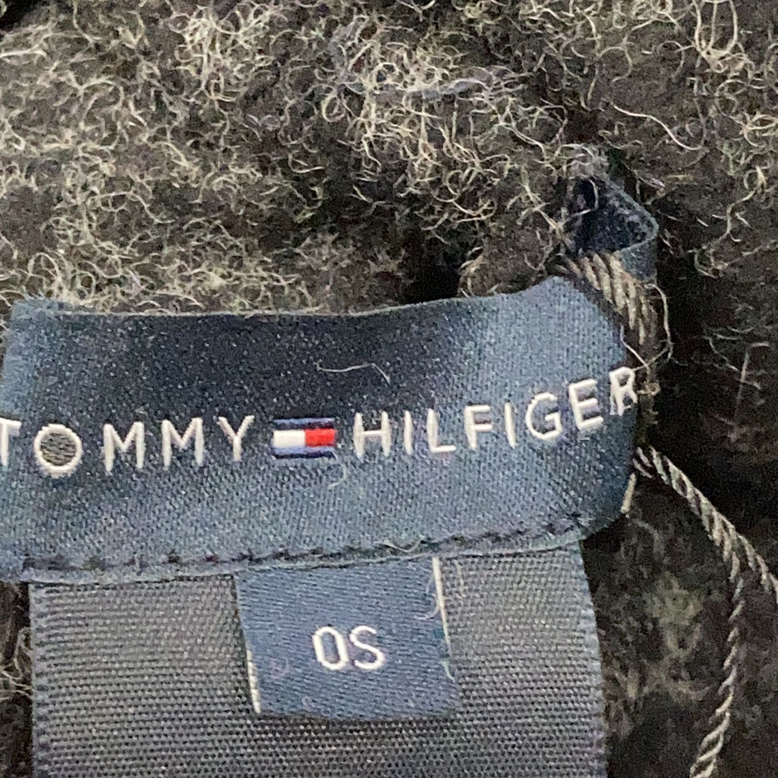 Tommy Hilfiger