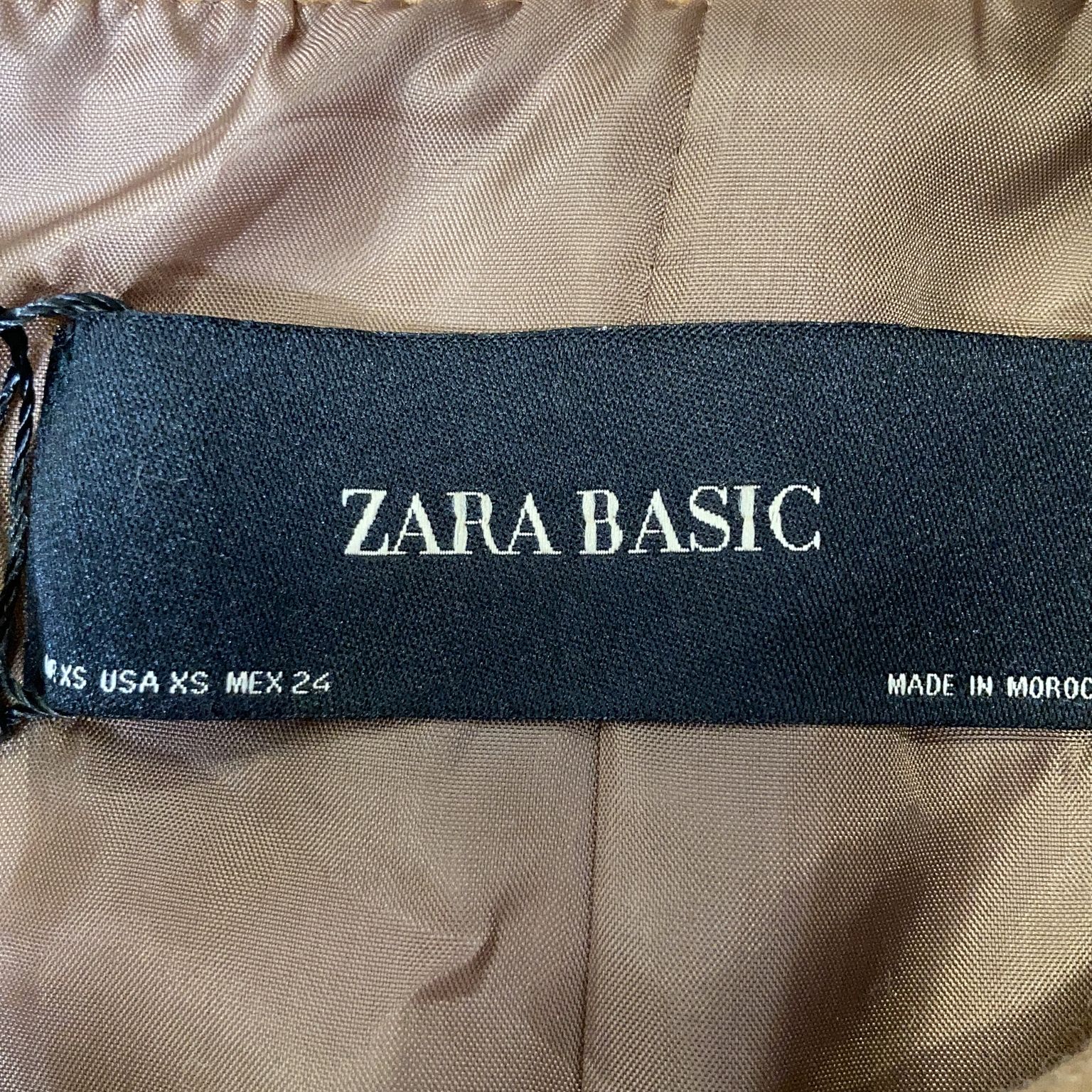 Zara Basic