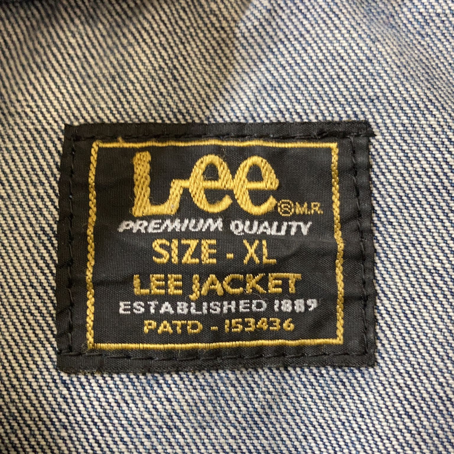 Lee