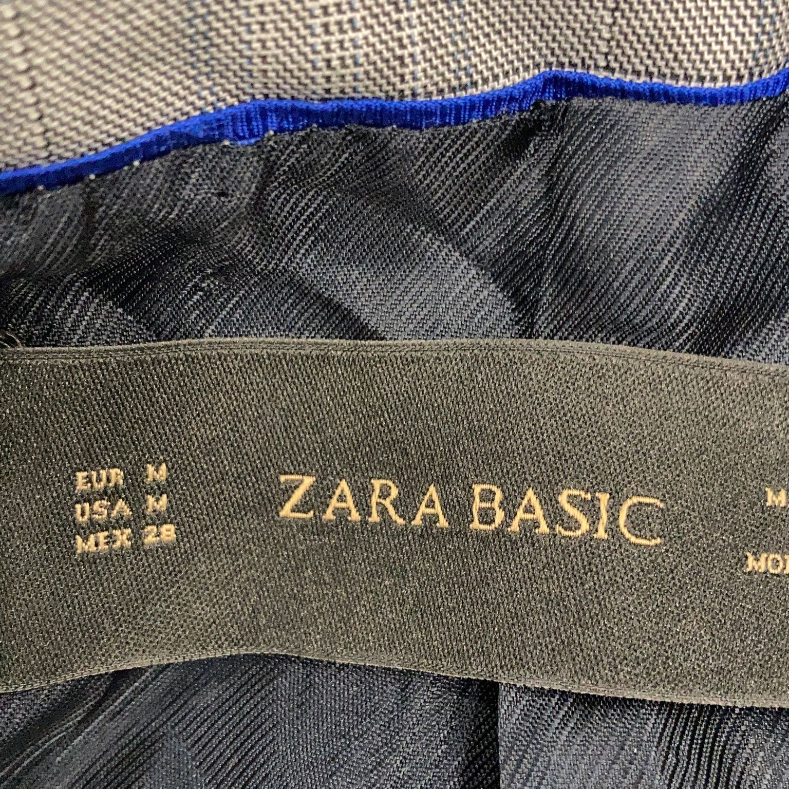 Zara Basic