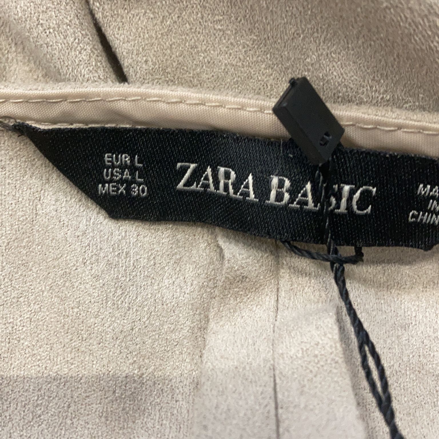 Zara Basic