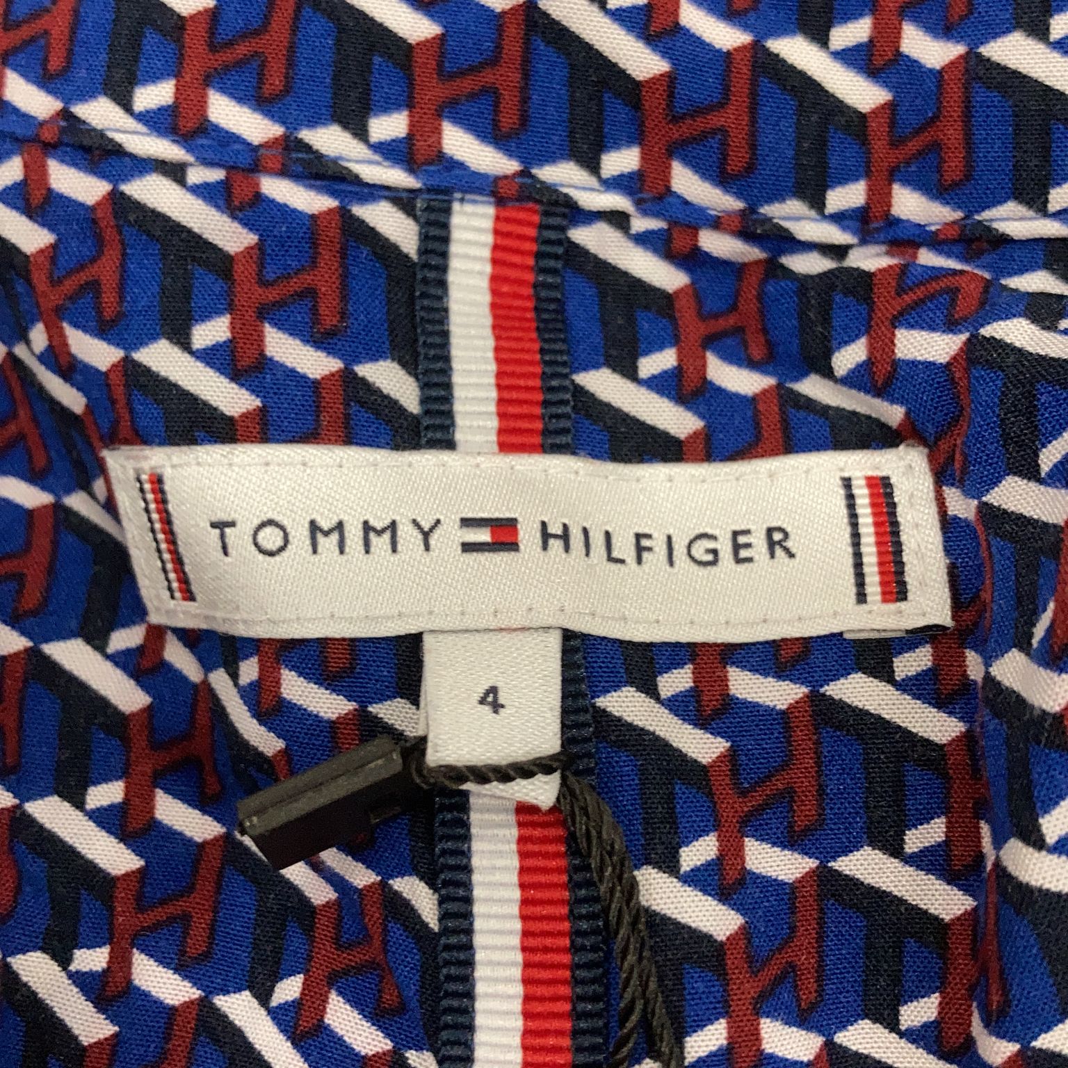 Tommy Hilfiger