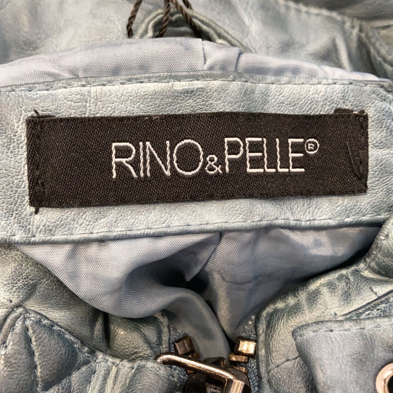 Rino  Pelle