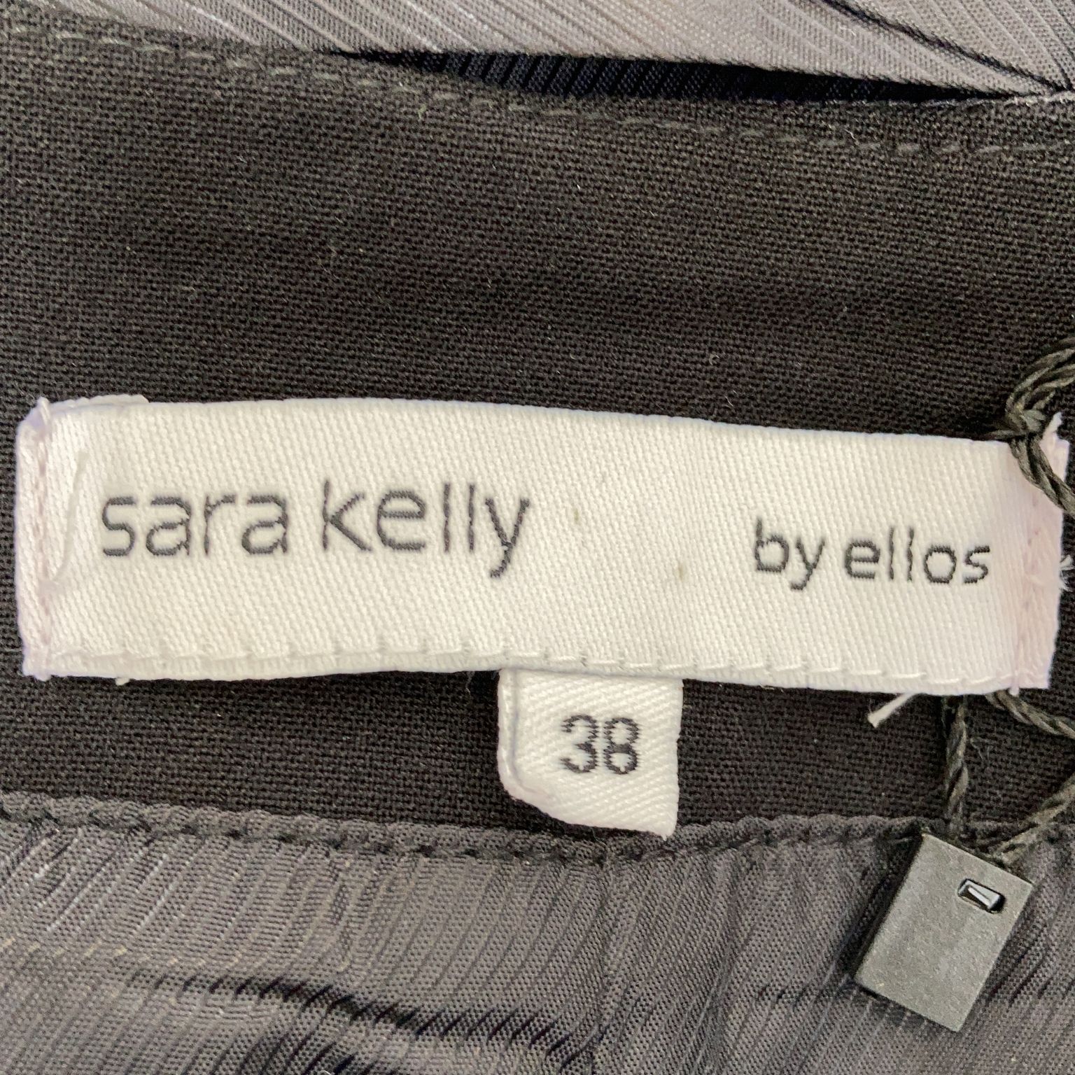 Sara Kelly by Ellos