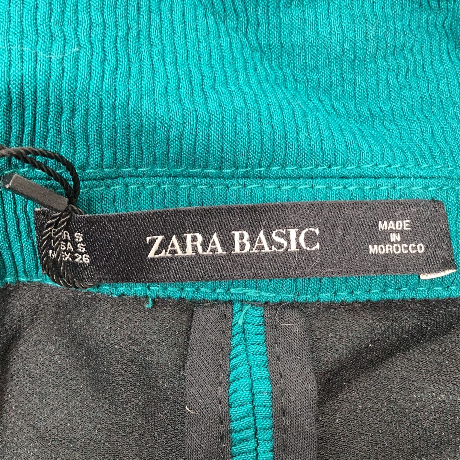 Zara Basic