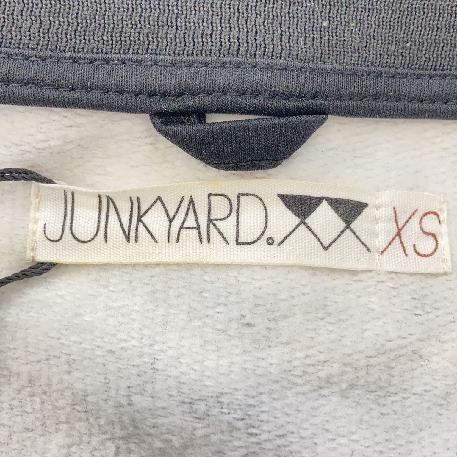 Junkyard XX-XY