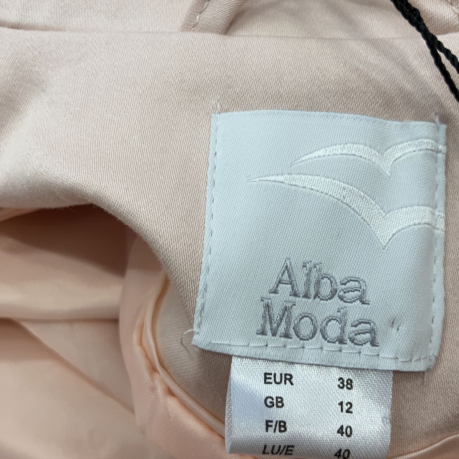 Alba Moda