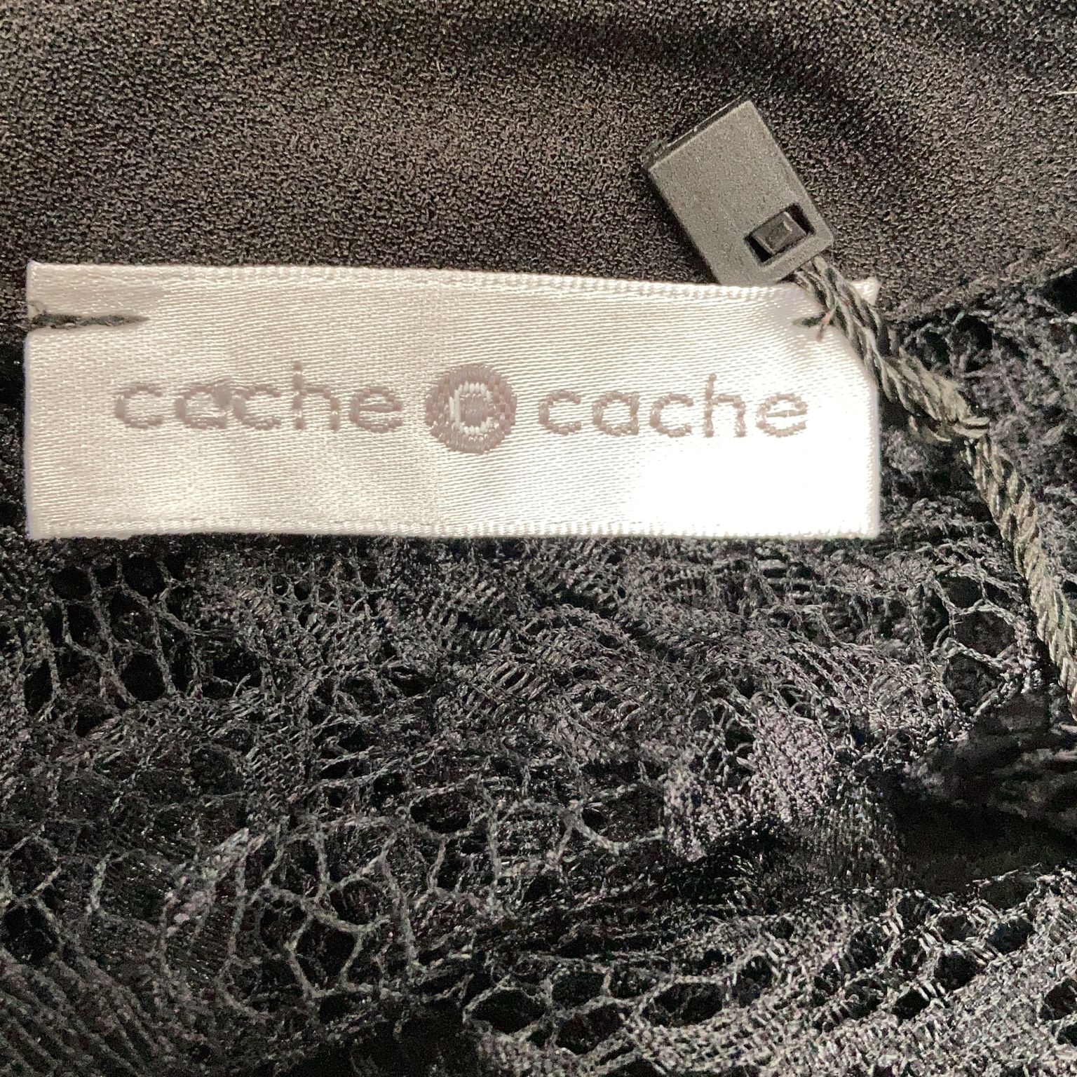 Cache Cache