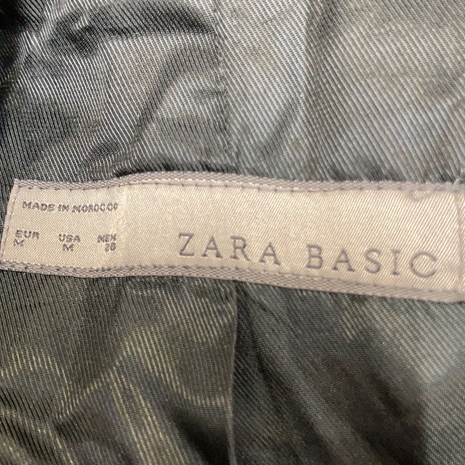 Zara Basic