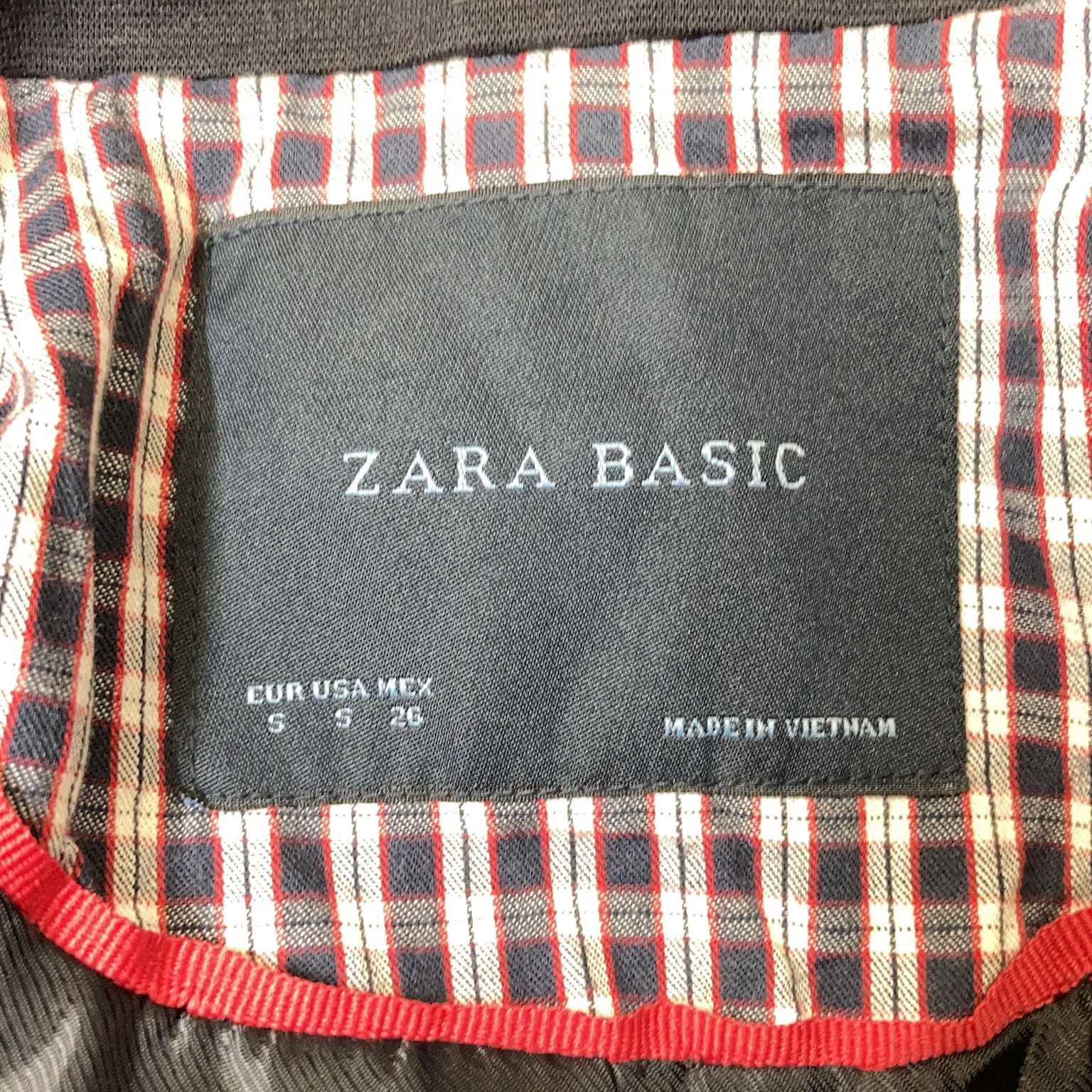 Zara Basic