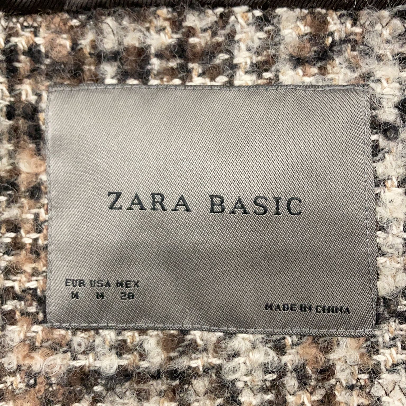 Zara Basic