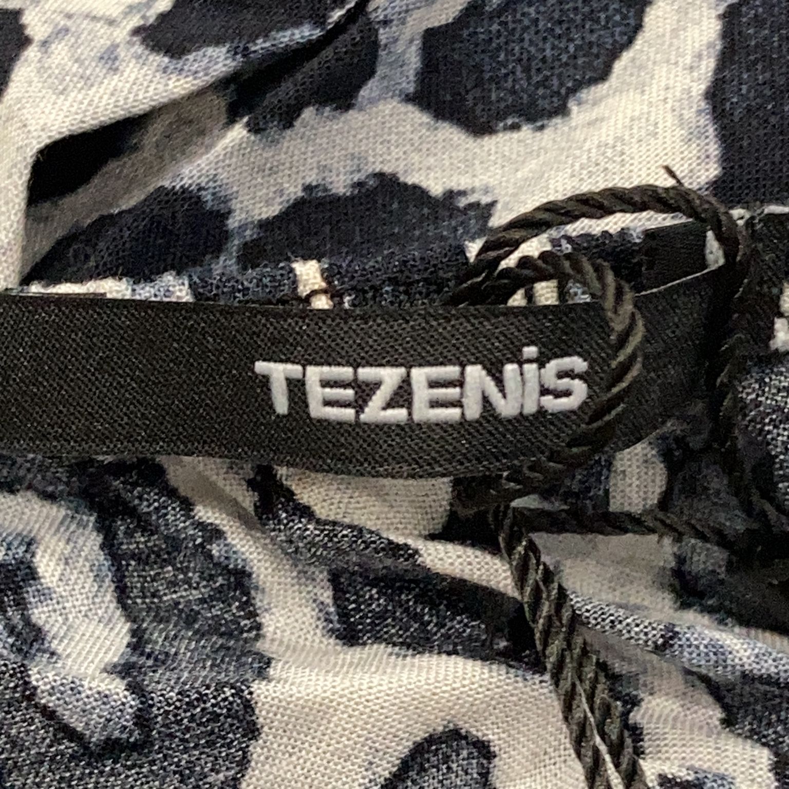 Tezenis