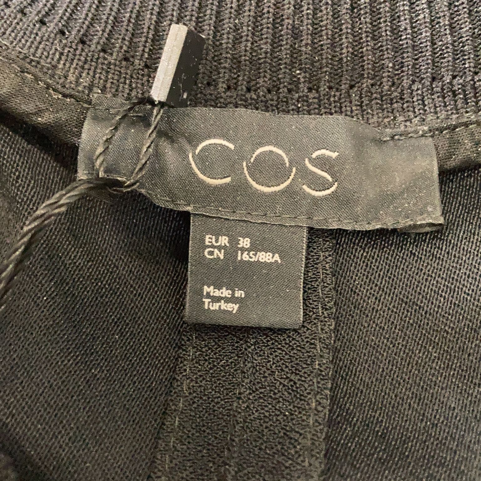 COS