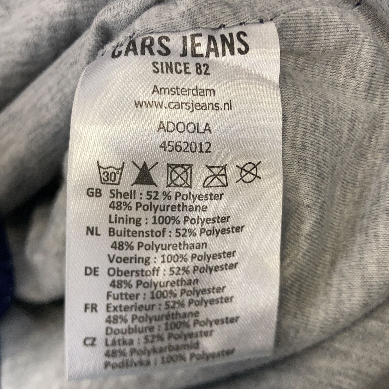 Cars Jeans