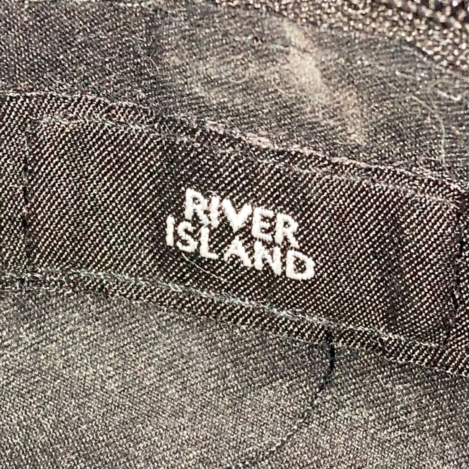 River Island