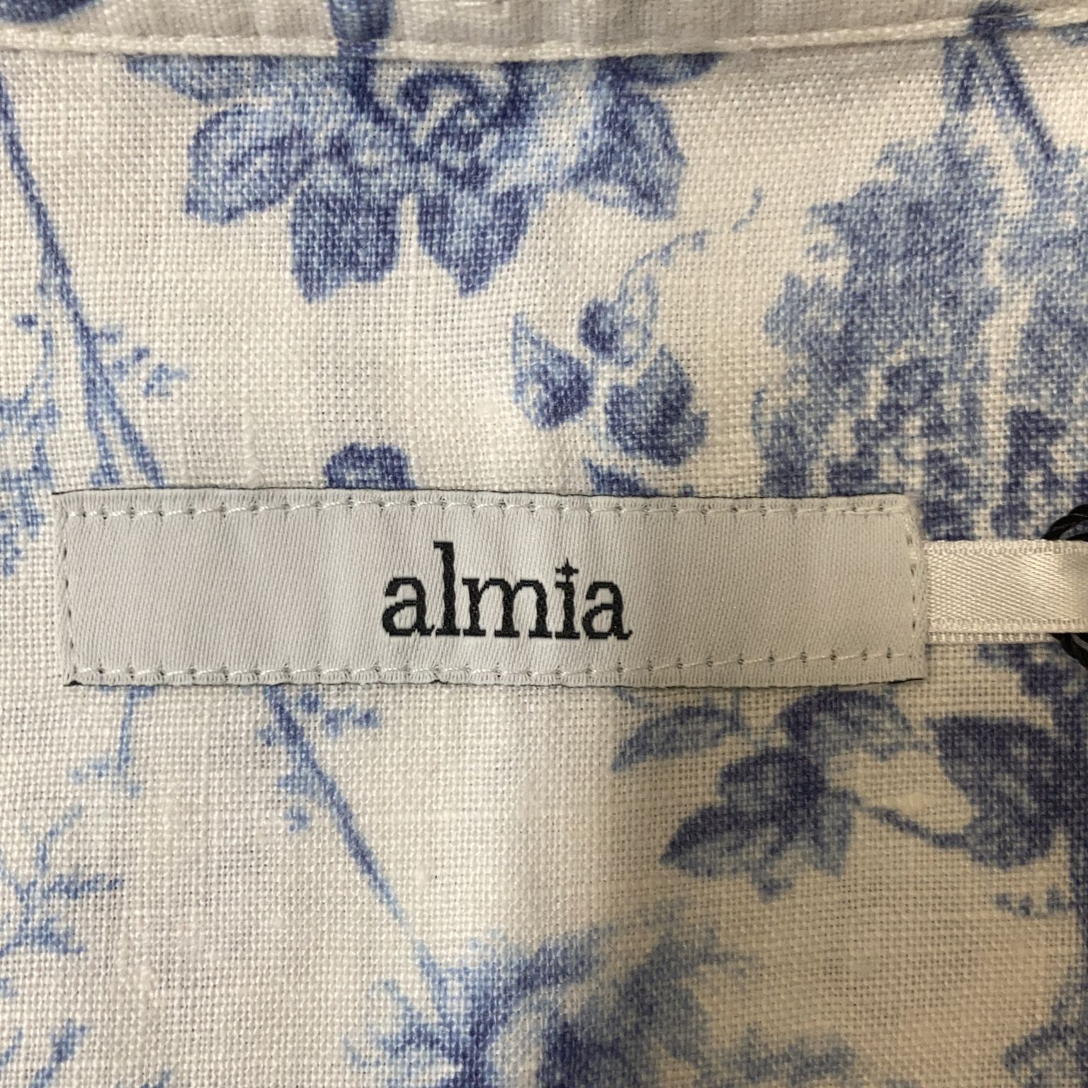 Almia