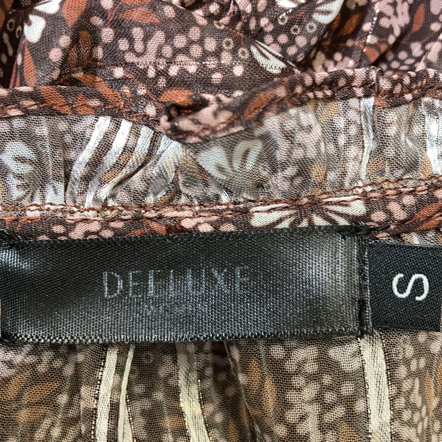 Deeluxe