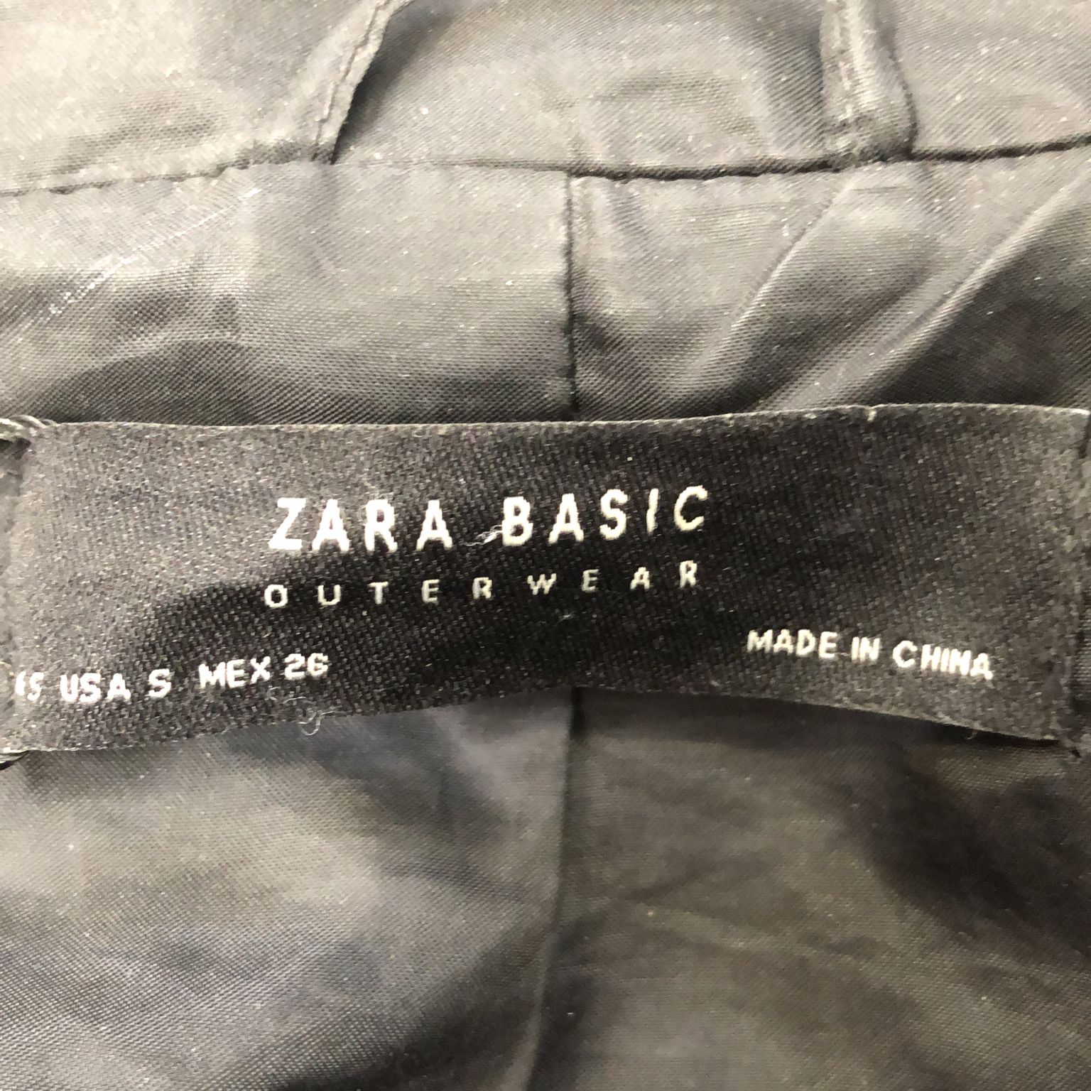 Zara Basic