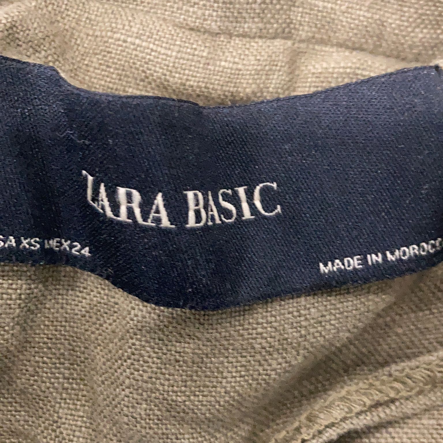 Zara Basic