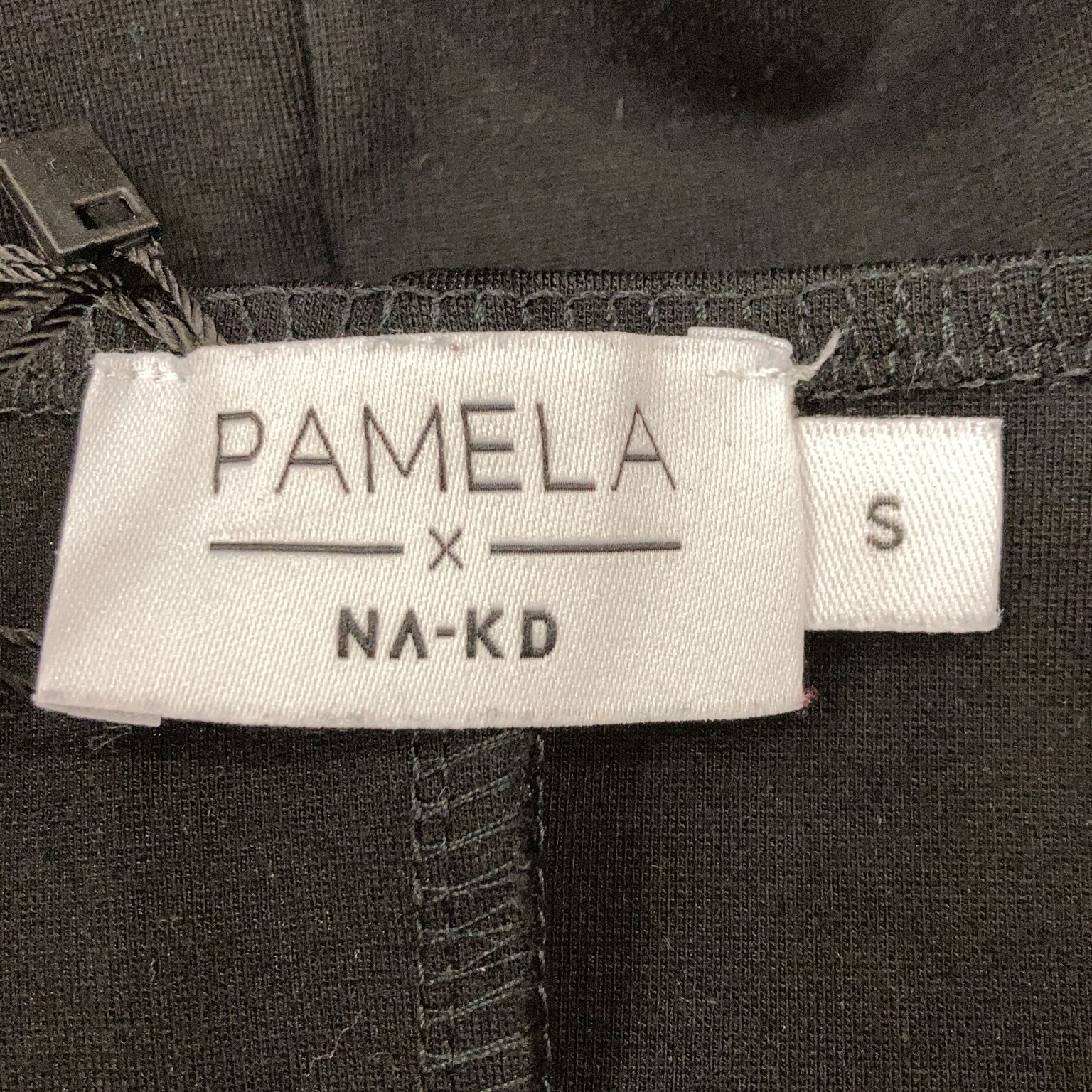 Pamela x NA-KD