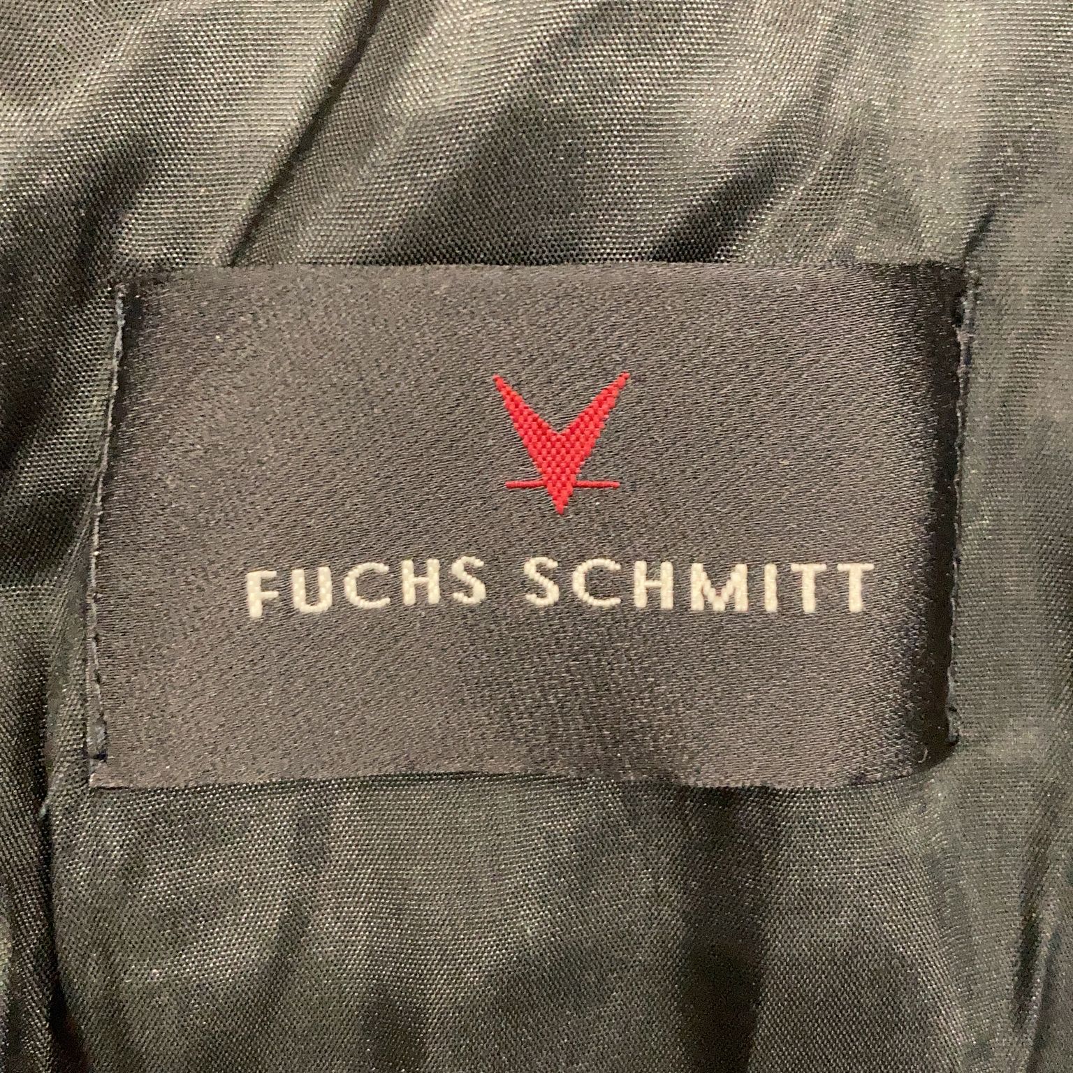 Fuchs Schmitt