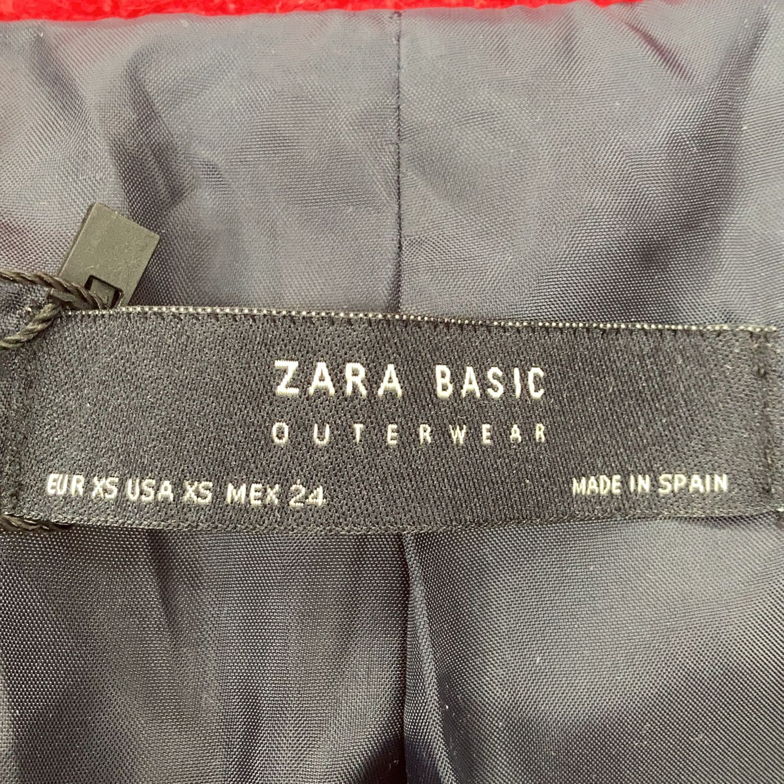 Zara Basic