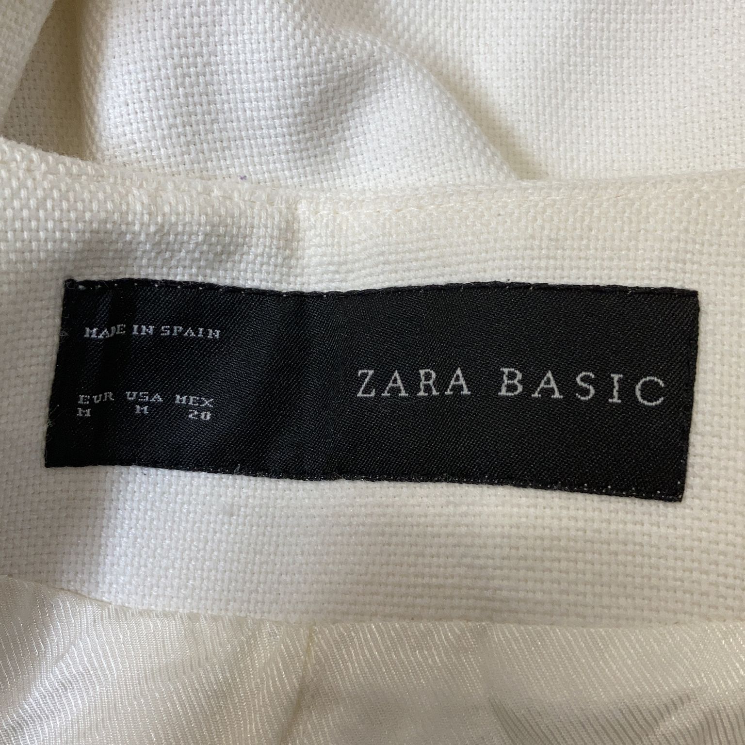 Zara Basic