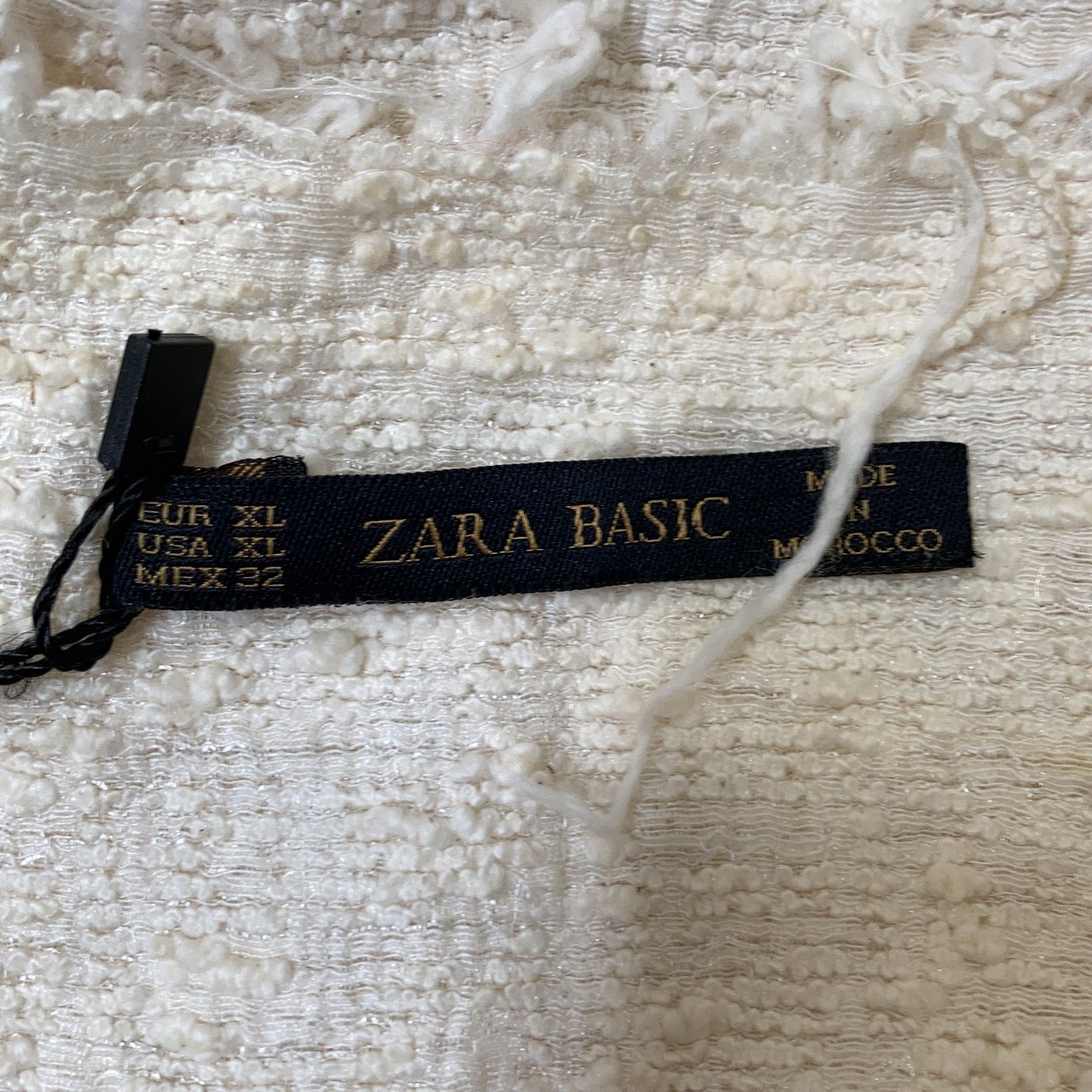 Zara Basic