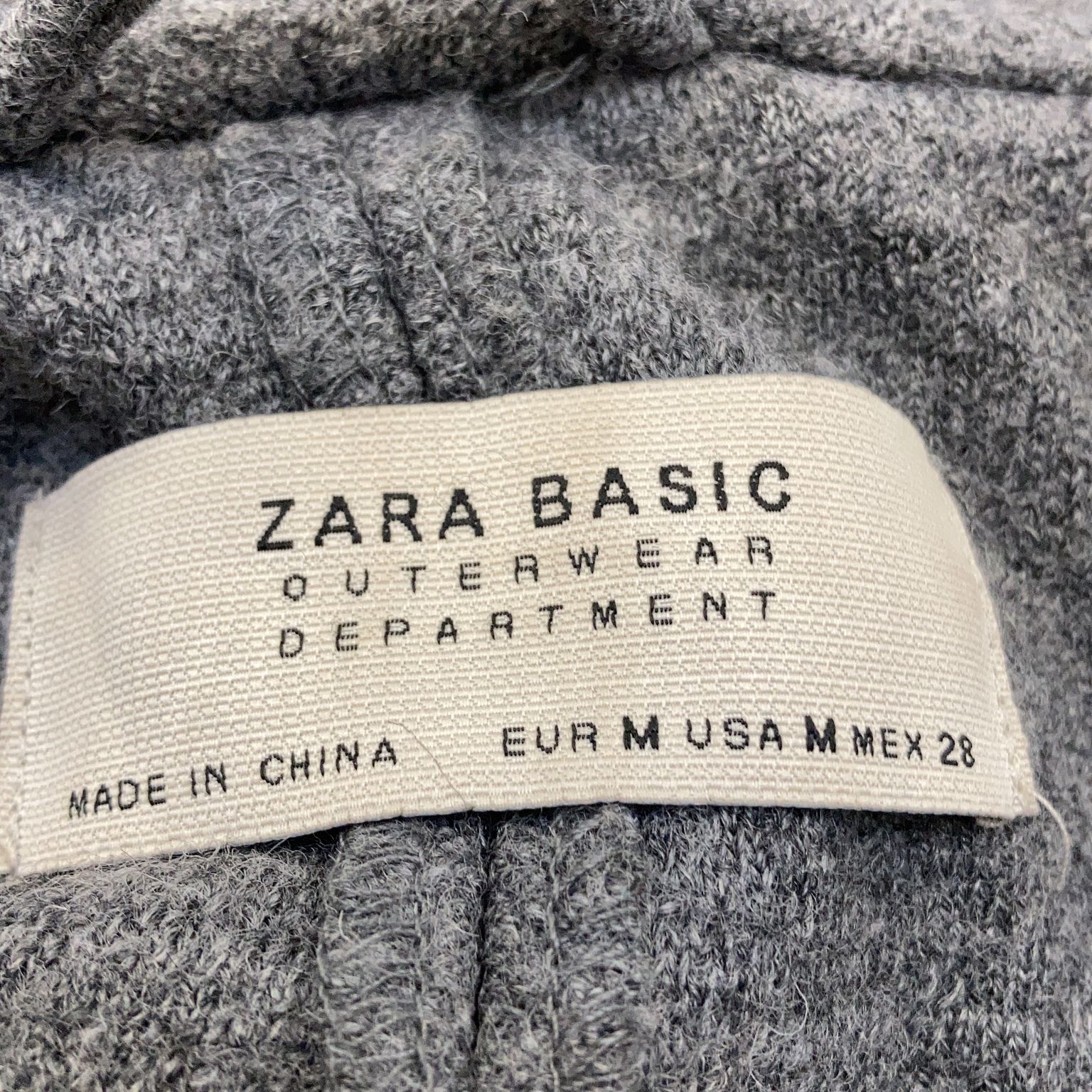 Zara Basic