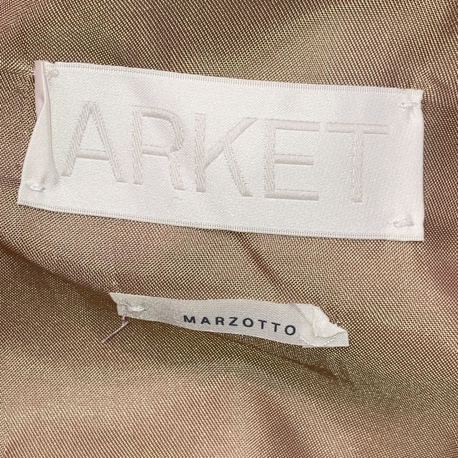 Arket