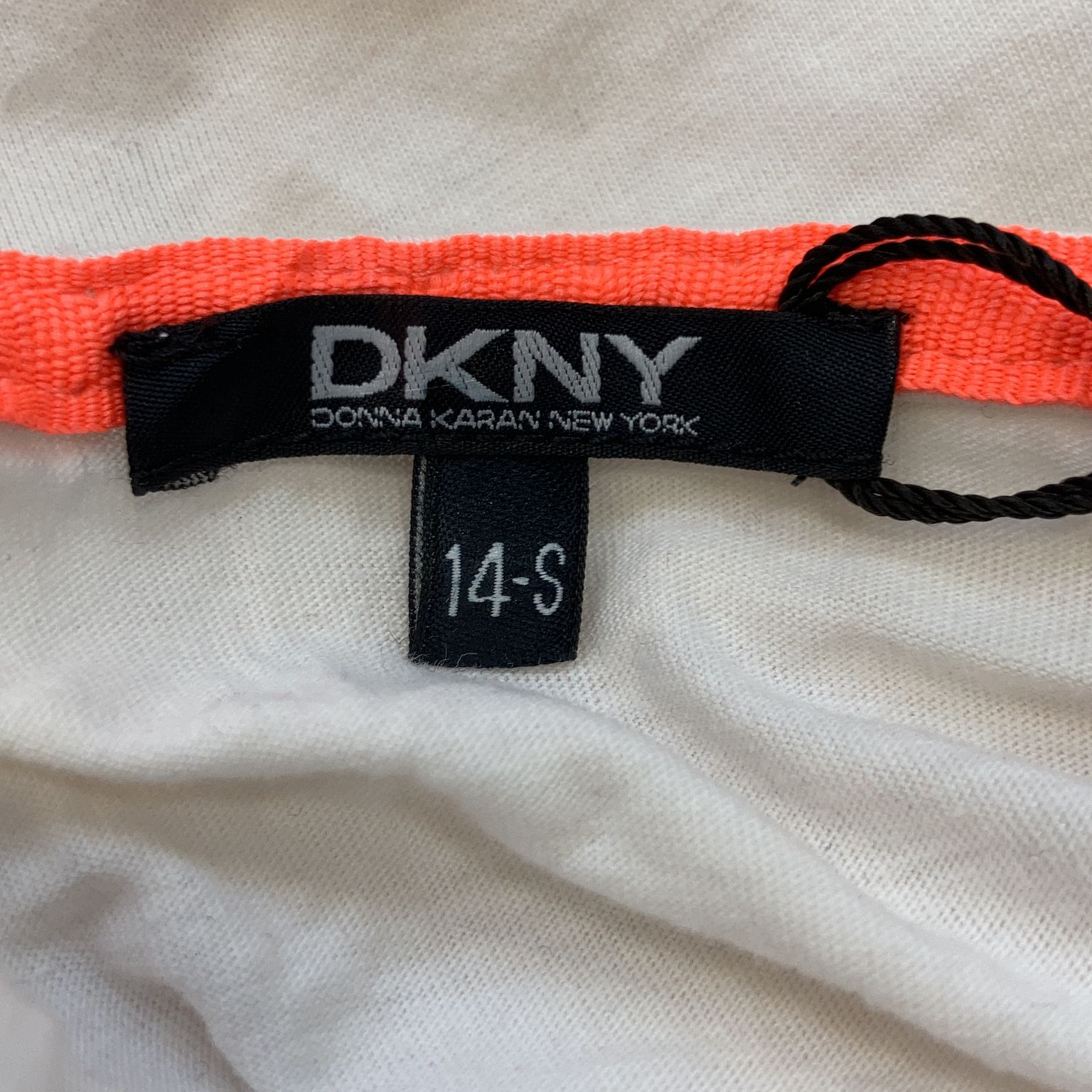 DKNY