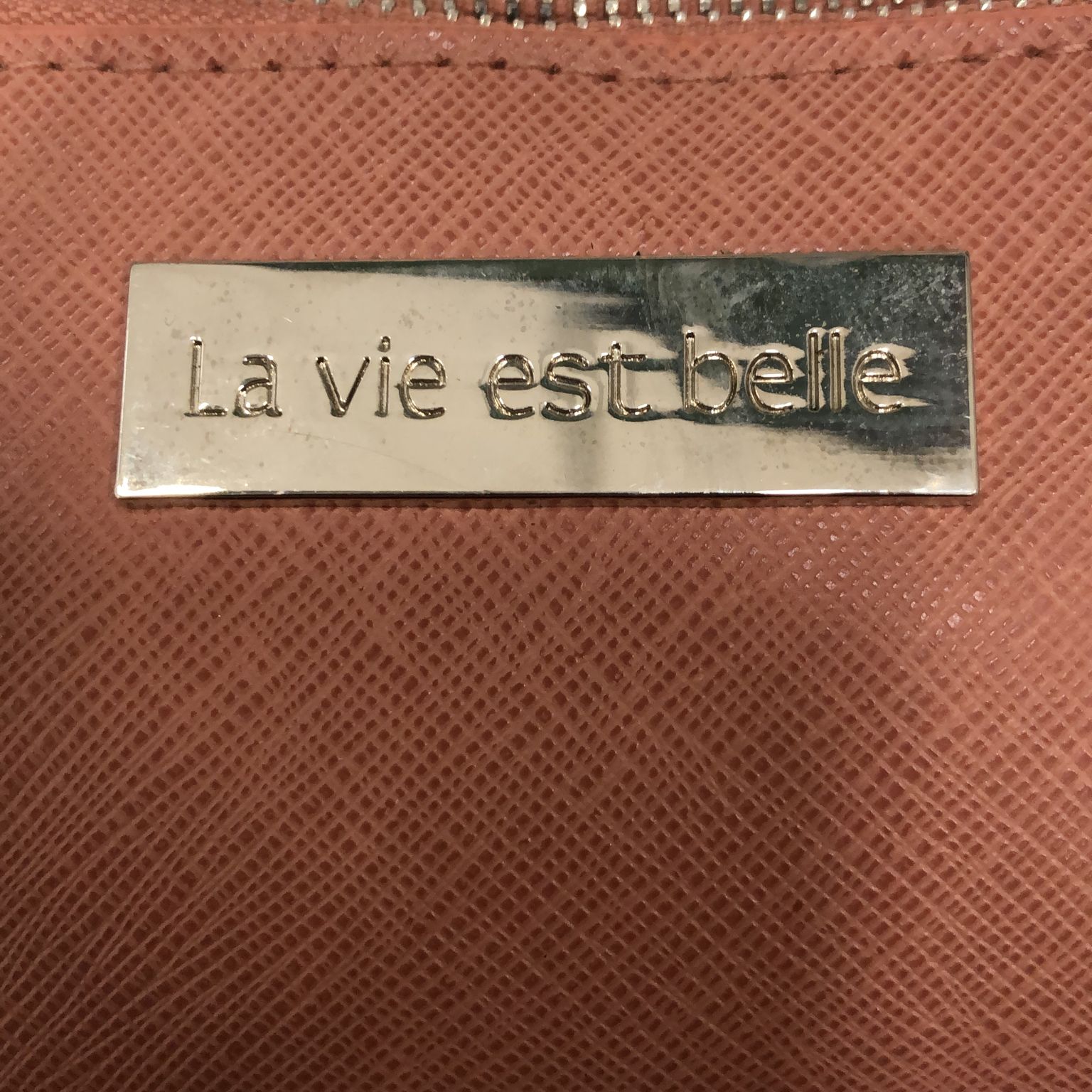 La Vie Est Belle