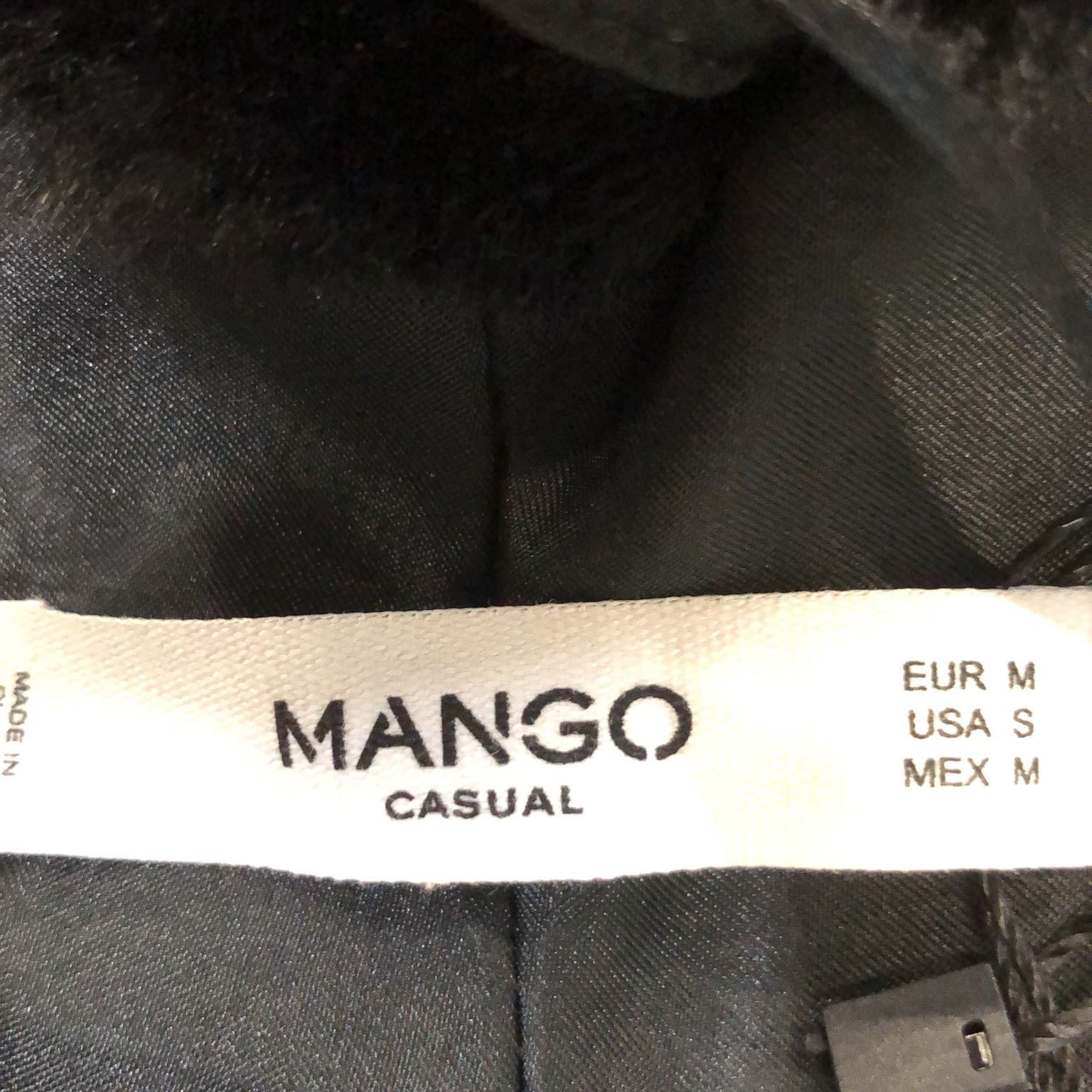 Mango Casual