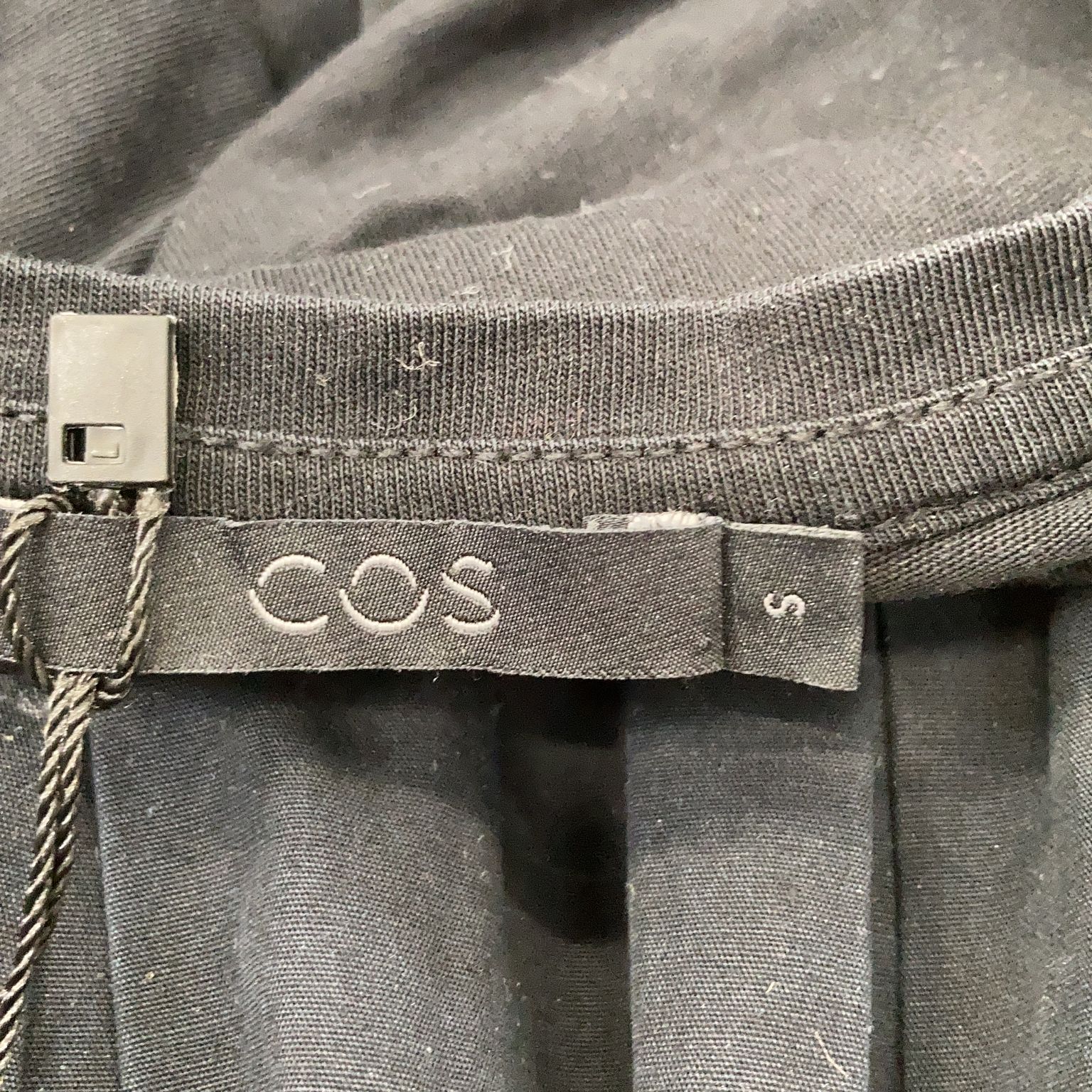 COS